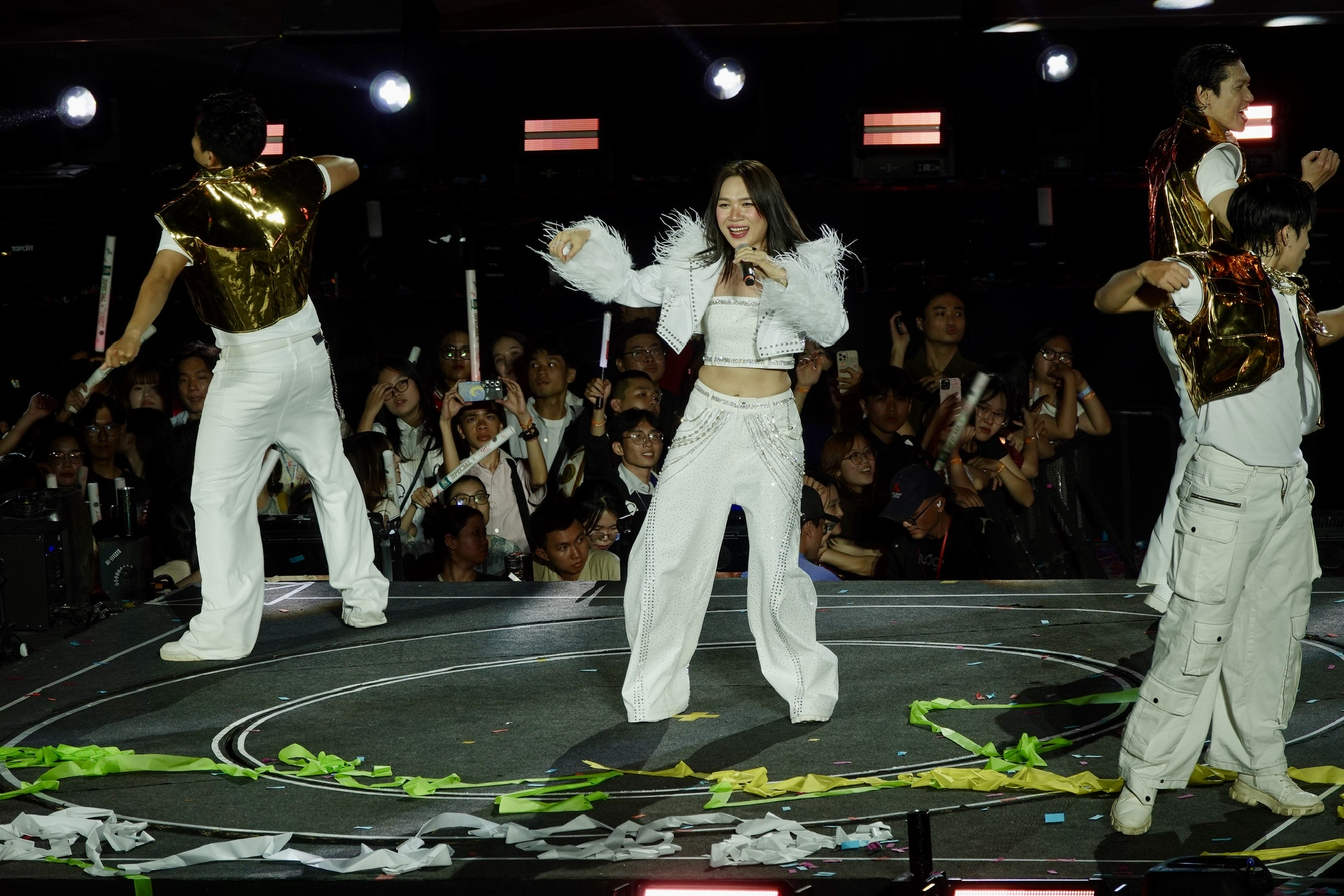 năm mới - Ảnh 10.