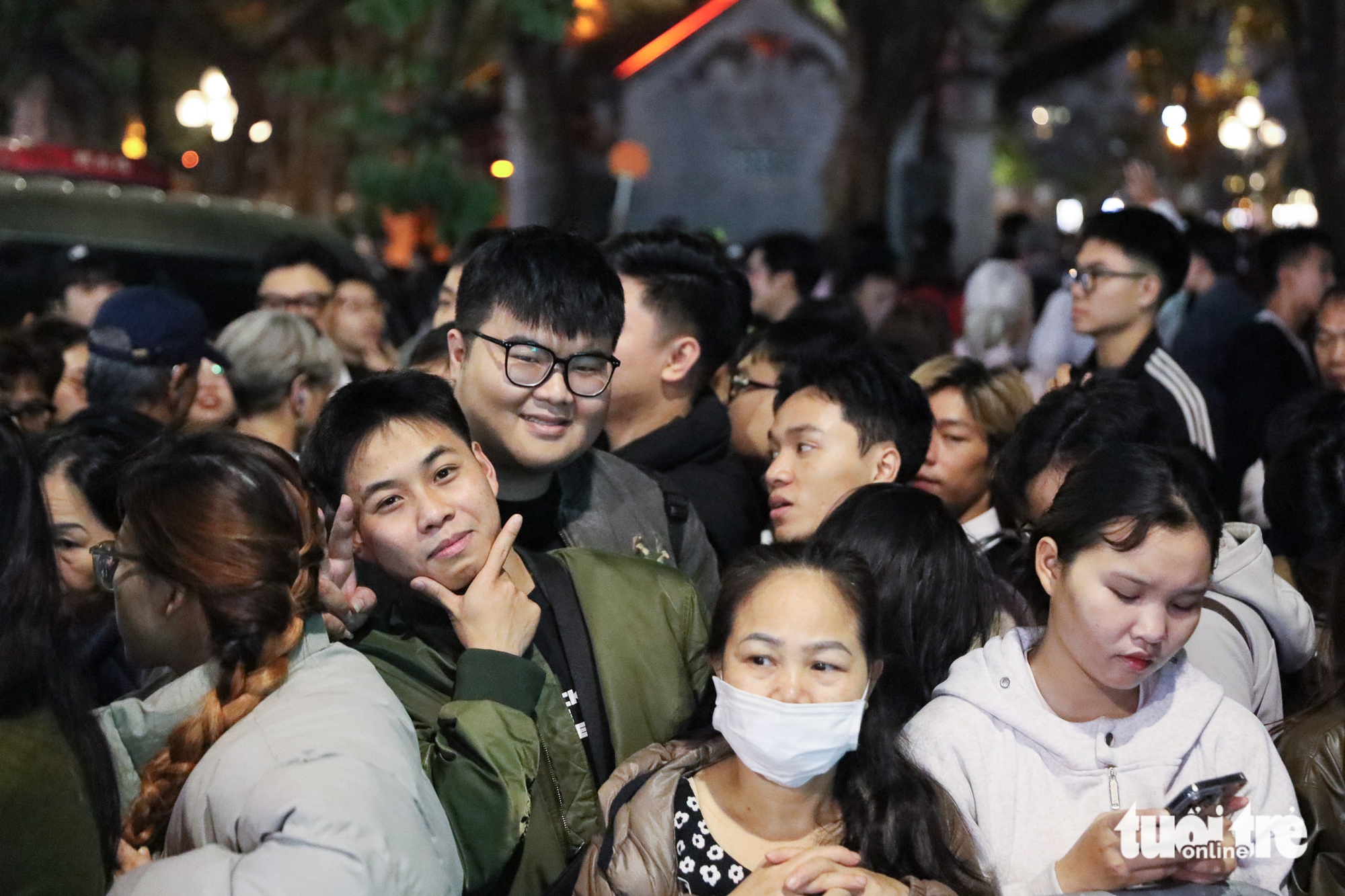 កាំជ្រួចដ៏អស្ចារ្យស្វាគមន៍ឆ្នាំថ្មី ២០២៦ - រូបថតទី ២។