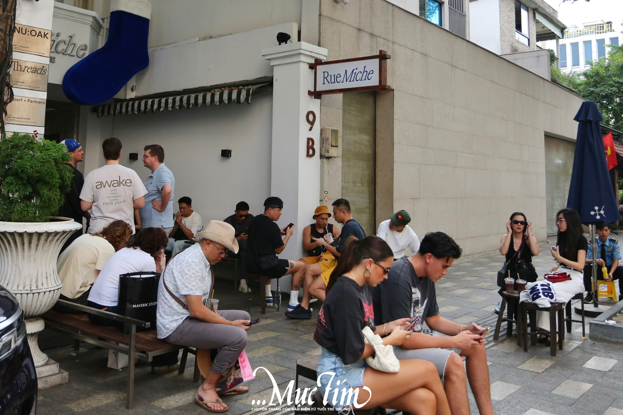 Những tổ hợp mua sắm đáng thử dịp Tết Dương lịch 2026 - Ảnh 5.