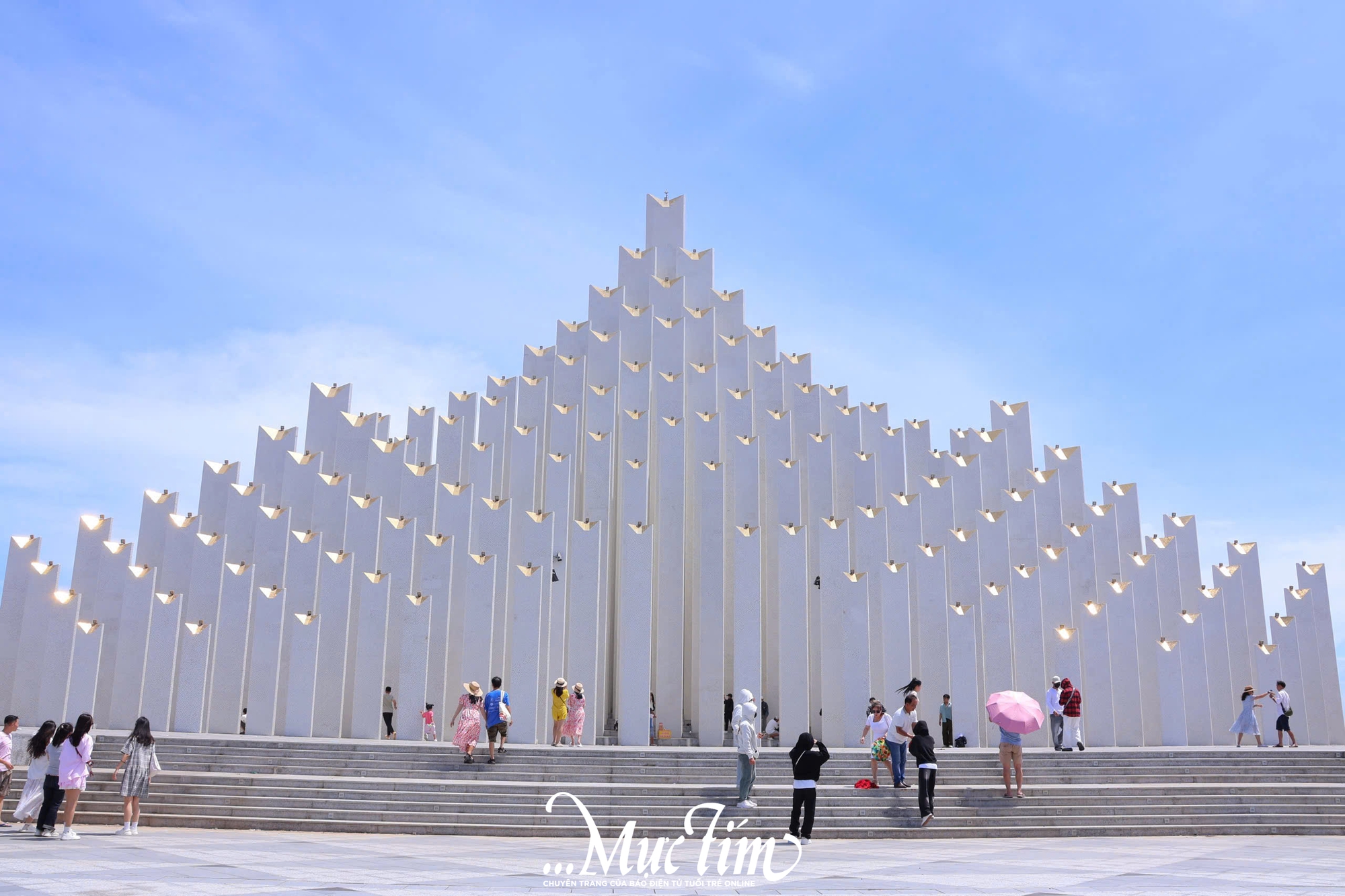 Tết Dương lịch đi chơi ở đâu, ăn gì tại TP.HCM (khu vực Bà Rịa - Vũng Tàu cũ)?- Ảnh 2.