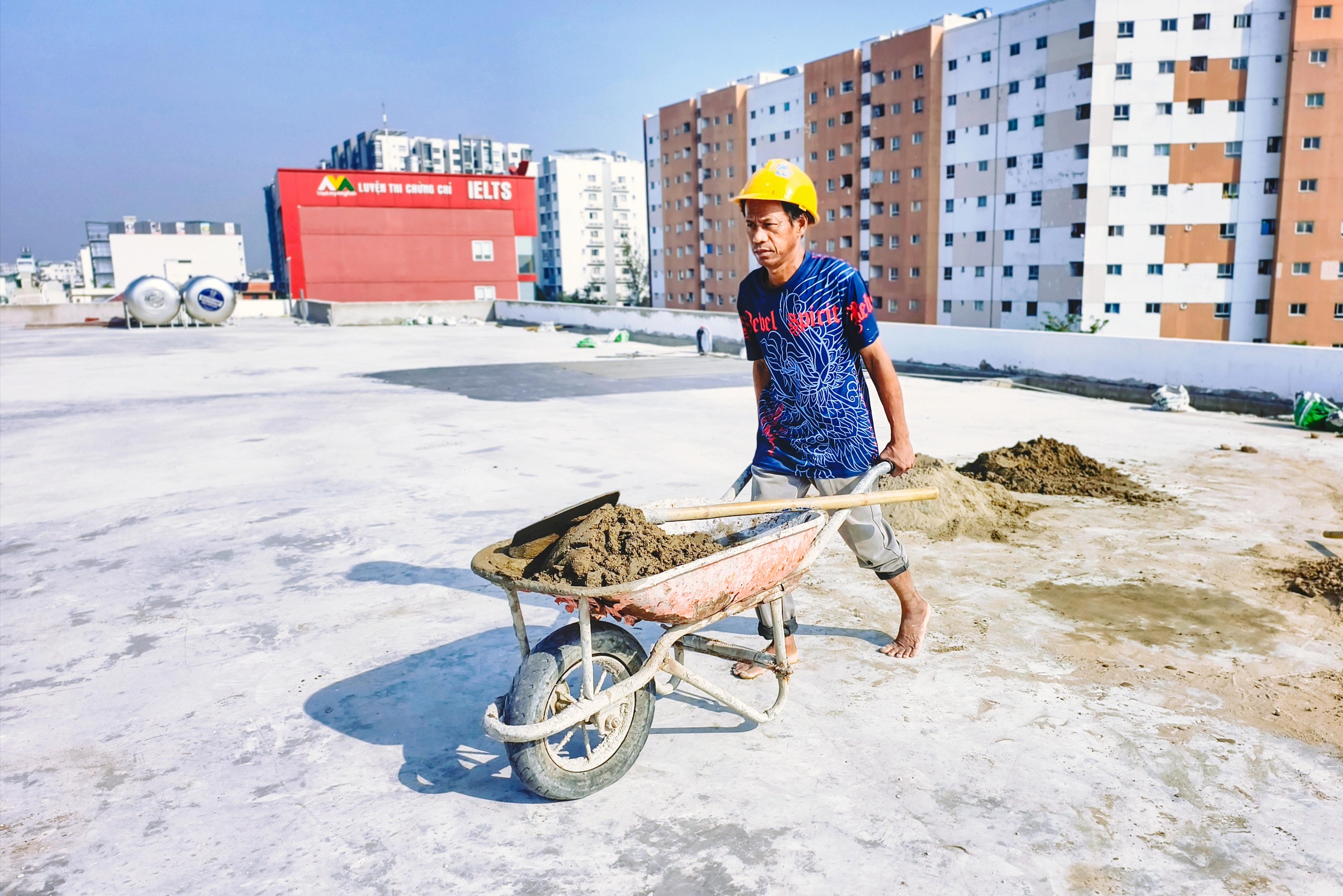Ho Chi Minh City nears completion of 1st school on former cemetery site- Ảnh 5.