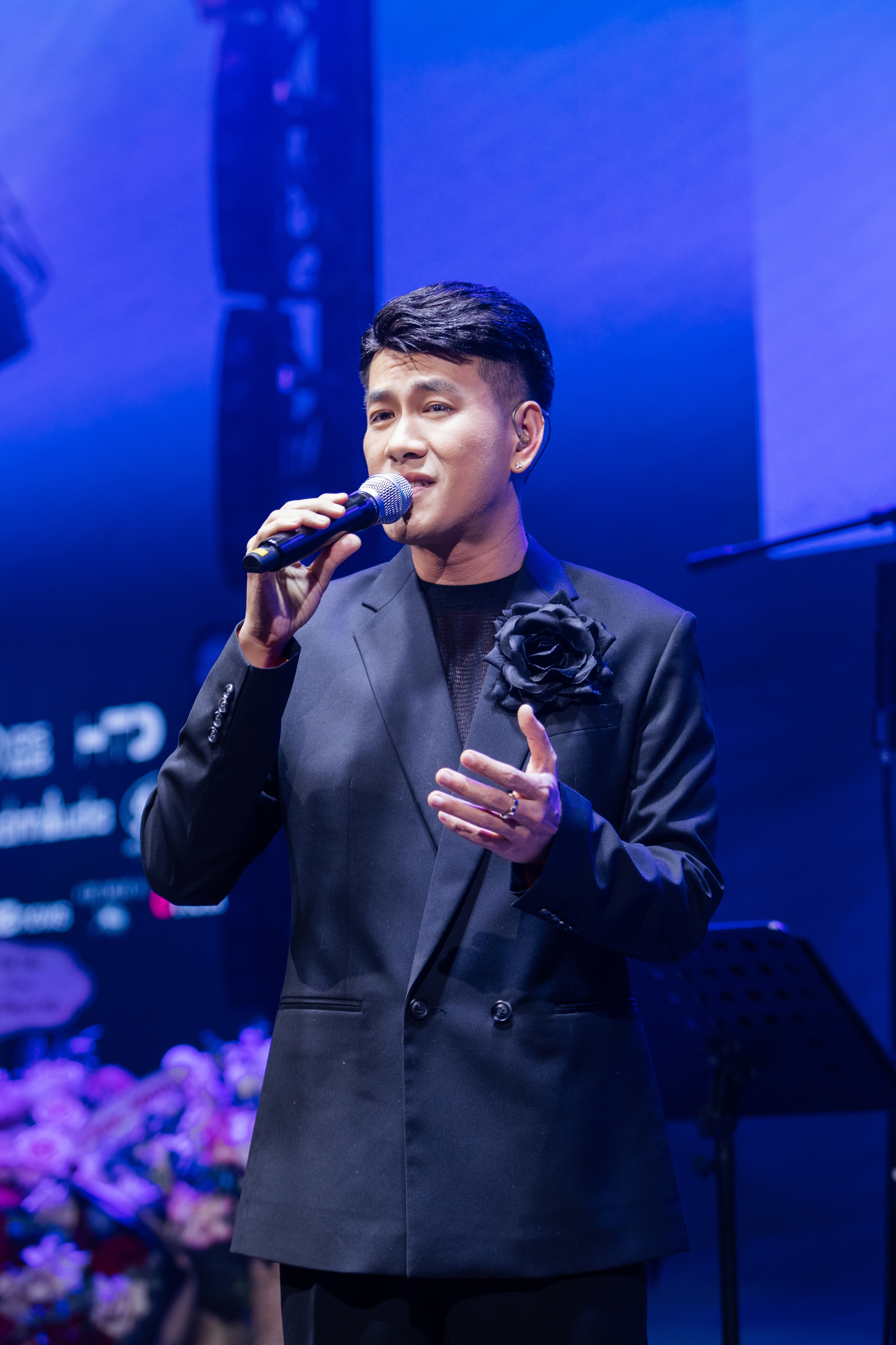 Hồ Trung Dũng: Tôi viết nhạc không theo trend  - Ảnh 2.