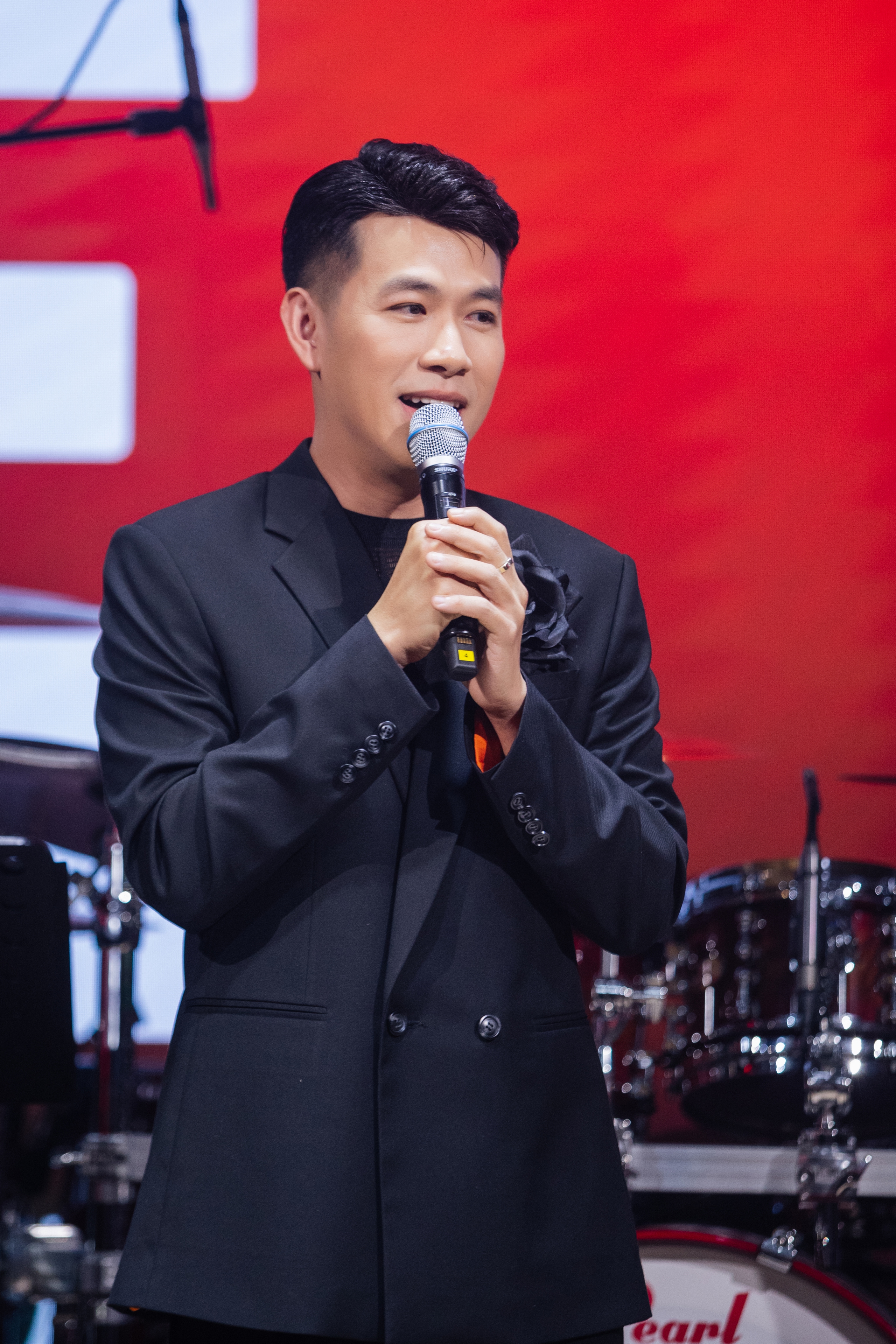 Hồ Trung Dũng: Tôi viết nhạc không theo trend  - Ảnh 3.