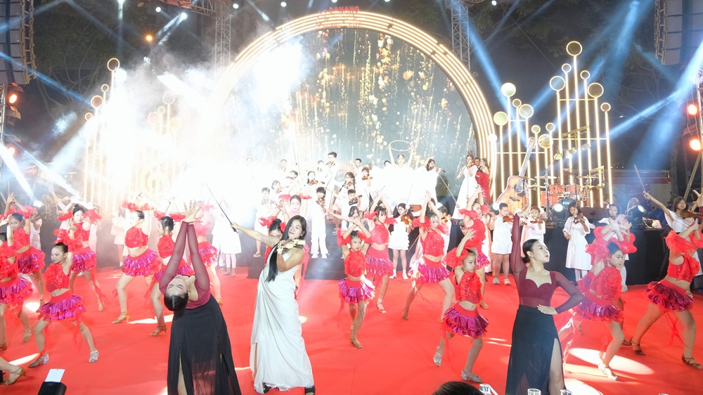 Countdown ở Huế, Đà Nẵng có gì? - Ảnh 3.