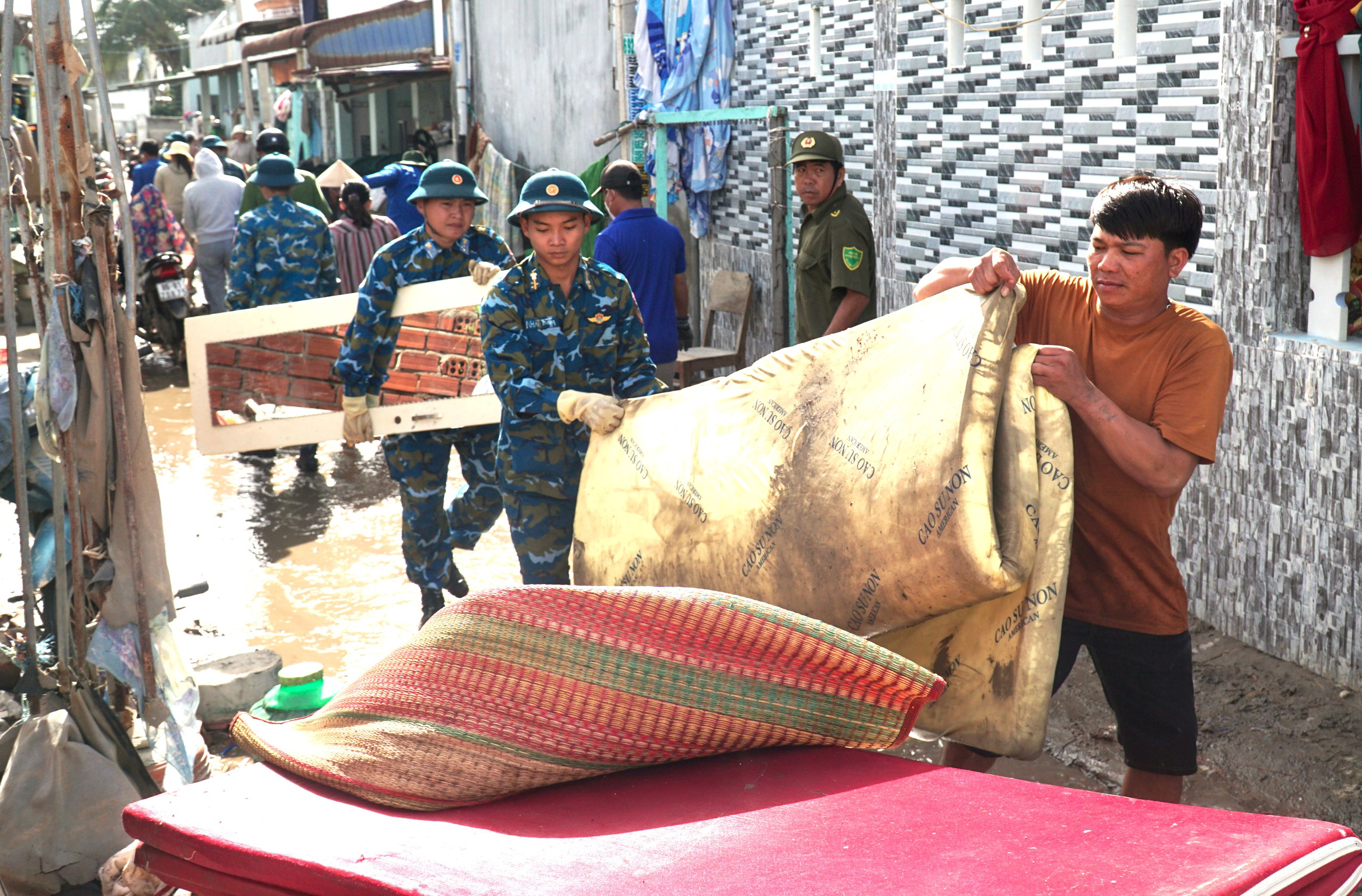 Liên Hương - Ảnh 2.