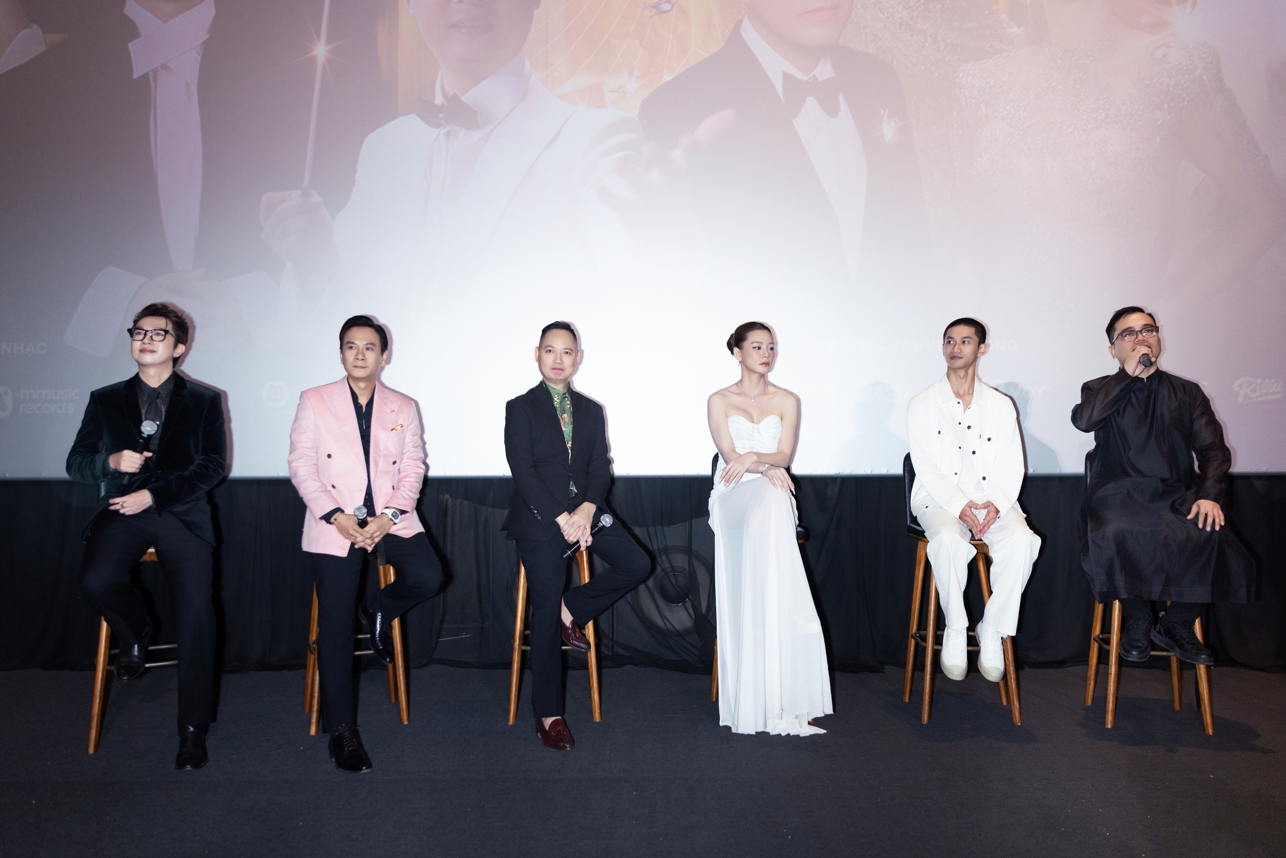 11 nghệ sĩ đình đám hòa giọng trong Việt Nam tinh hoa - Ảnh 6.