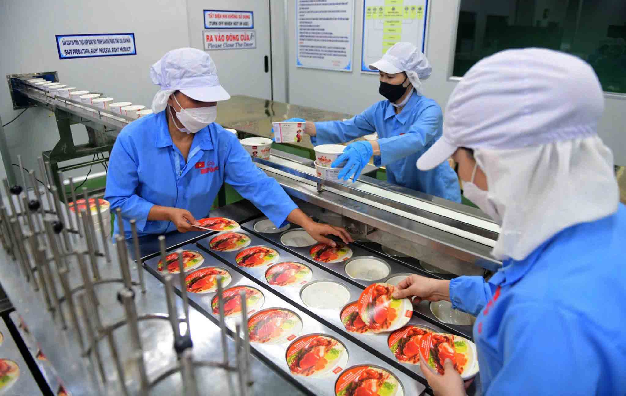 Chuyển đổi công nghiệp, vun đắp nguồn thu - Ảnh 1. khu công nghiệp - Ảnh 1.