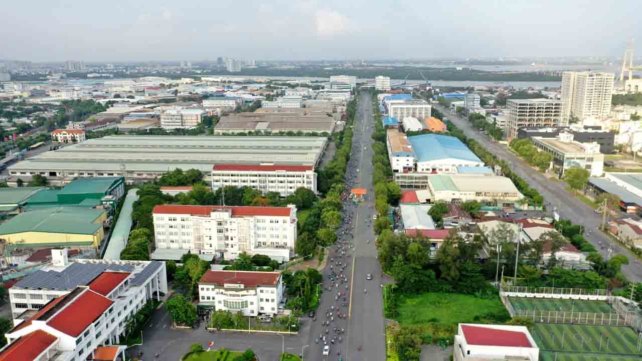 Chuyển đổi công nghiệp, vun đắp nguồn thu - Ảnh 4. Chuyển đổi công nghiệp, vun đắp nguồn thu - Ảnh 4.