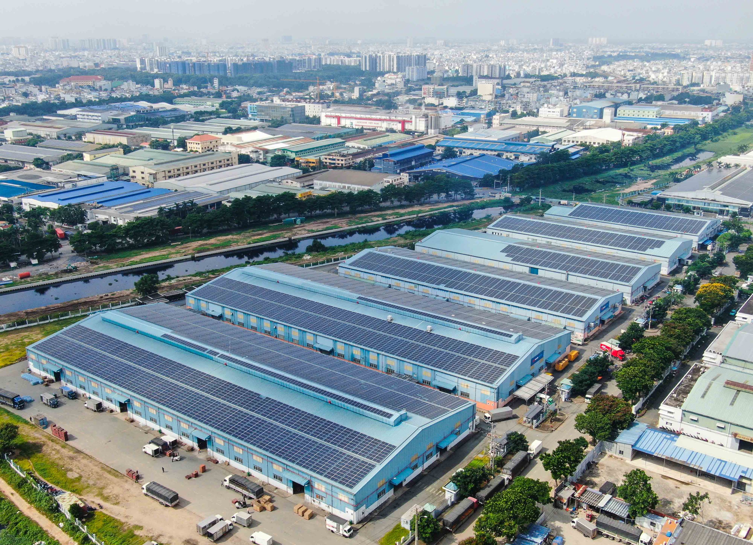 Chuyển đổi công nghiệp, vun đắp nguồn thu - Ảnh 2. khu công nghiệp - Ảnh 3.