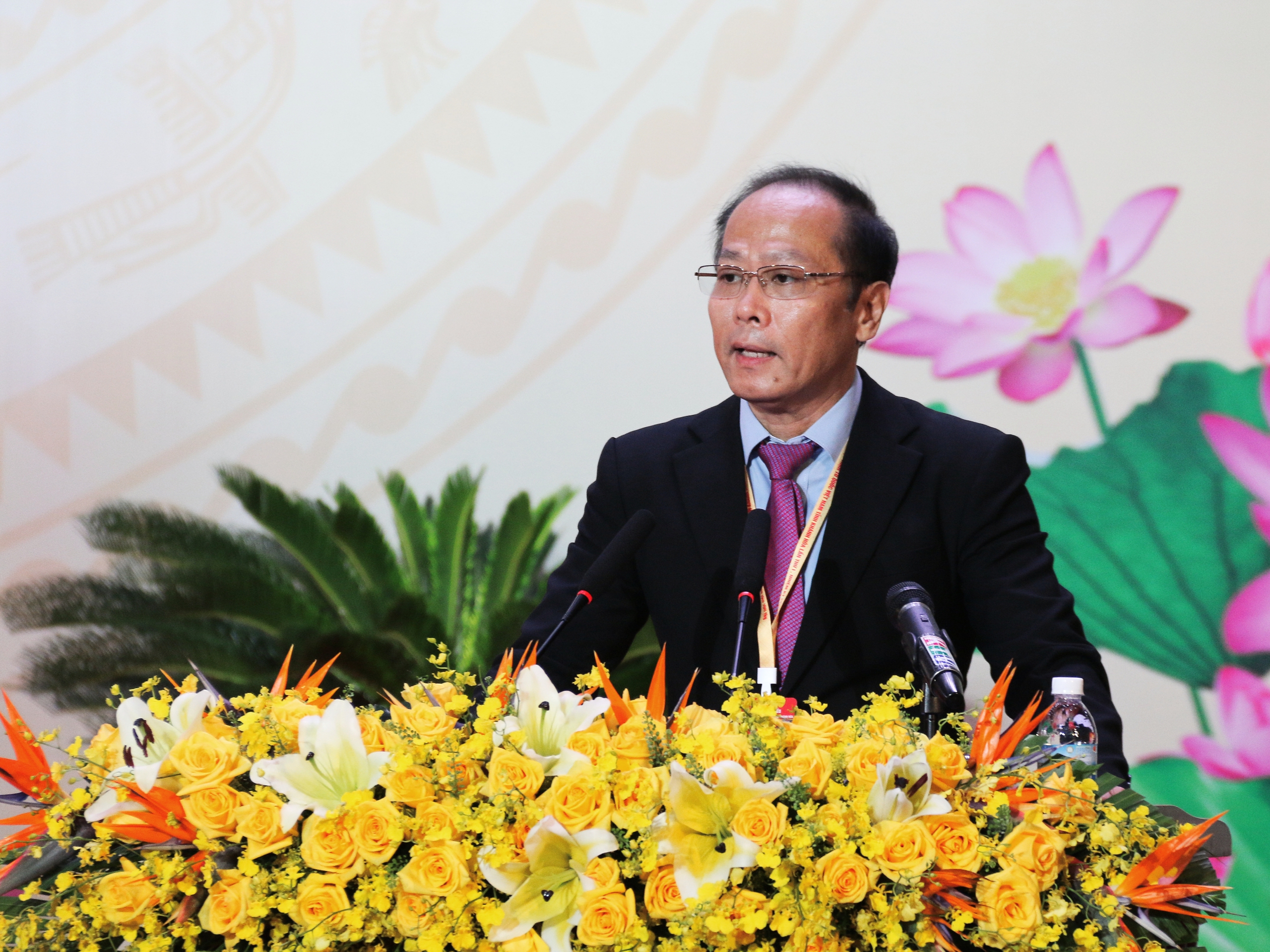 Ông Nguyễn Khắc Hà tái cử Chủ tịch Ủy ban Mặt trận Tổ quốc Việt Nam tỉnh Khánh Hòa- Ảnh 1.