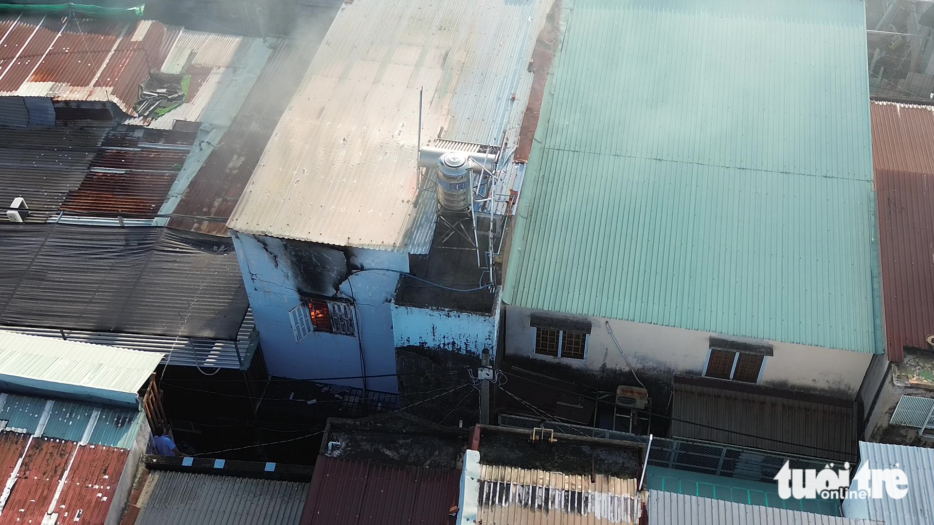 cháy nhà - Ảnh 1.