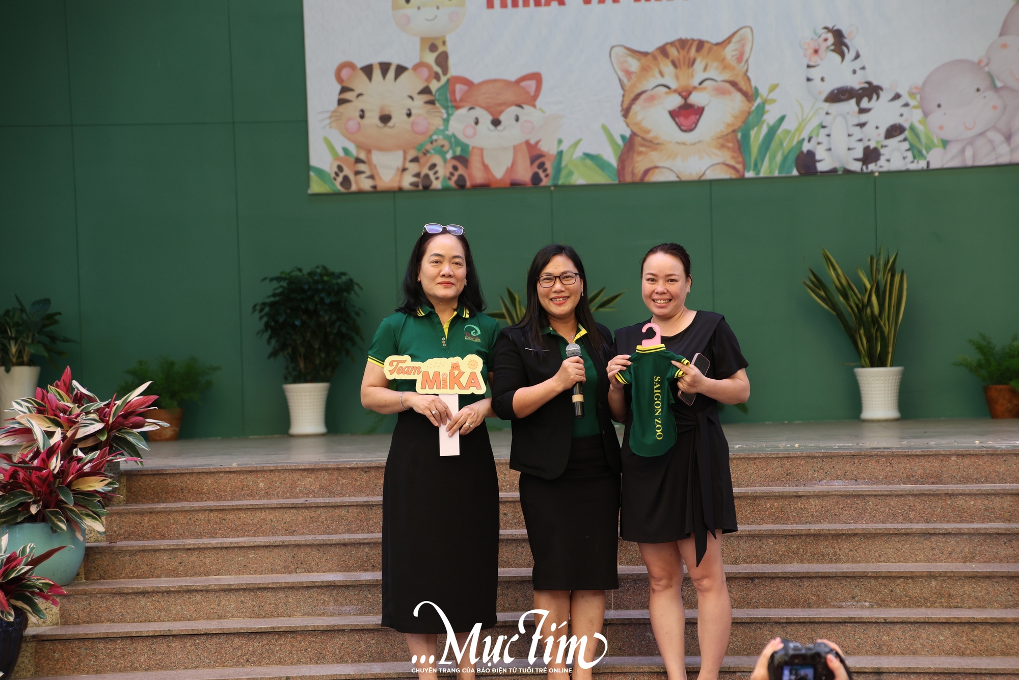 Thảo cầm viên họp mặt fan Mika và những idol Zoobiz- Ảnh 3. Thảo cầm viên họp mặt fan Mika và những idol Zoobiz- Ảnh 3.