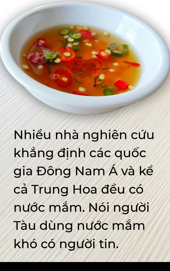 Nước mắm, cơm và rượu đế dưới góc nhìn ngoại quốc - Ảnh 3. Nước mắm, cơm và rượu đế dưới góc nhìn ngoại quốc - Ảnh 3.