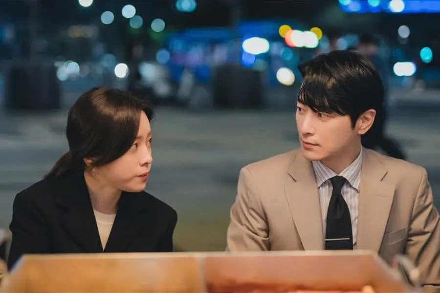 5 cặp đôi gây sốt nhất phim Hàn năm 2025- Ảnh 4.