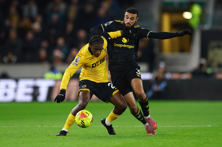Bruno Fernandes rực sáng, Man United thắng tưng bừng Wolves- Ảnh 2. Bruno Fernandes rực sáng, Man United thắng tưng bừng Wolves- Ảnh 2.
