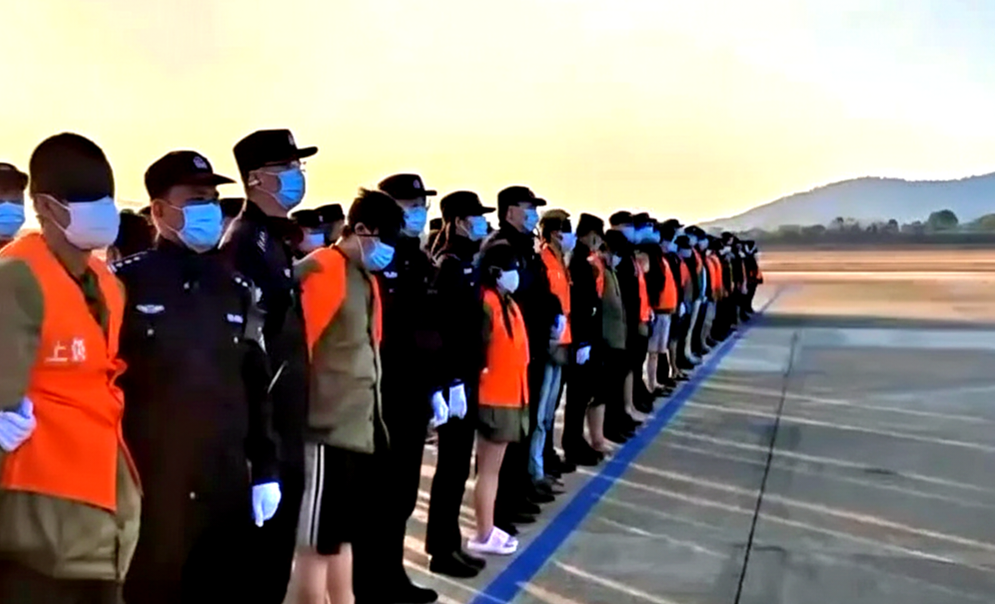 Trung Quốc tiếp nhận hơn 1.100 nghi phạm lừa đảo từ 'điểm nóng' Myawaddy của Myanmar - Ảnh 1.