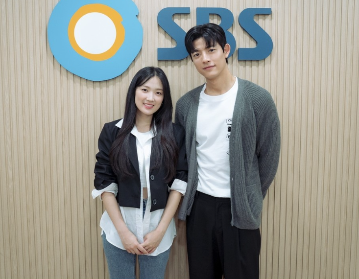 Kim Hye Yoon nên duyên Park Solomon; Alpha Drive One mở show thực tế - Ảnh 1.