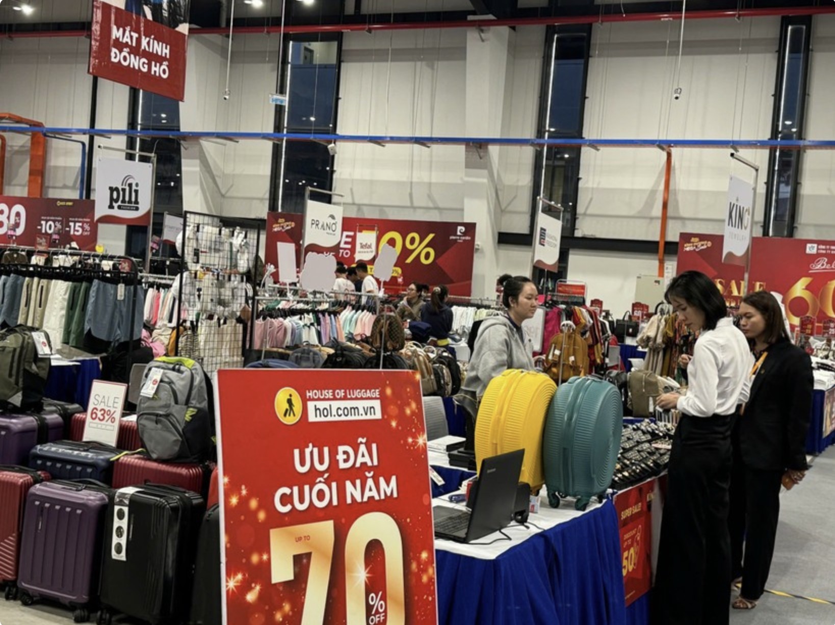 Bộ Công thương cảnh báo ba chiêu ‘giảm giá ảo’ cuối năm - Ảnh 1. Bộ Công Thương cảnh báo 3 chiêu ‘giảm giá ảo’ cuối năm - Ảnh 1.