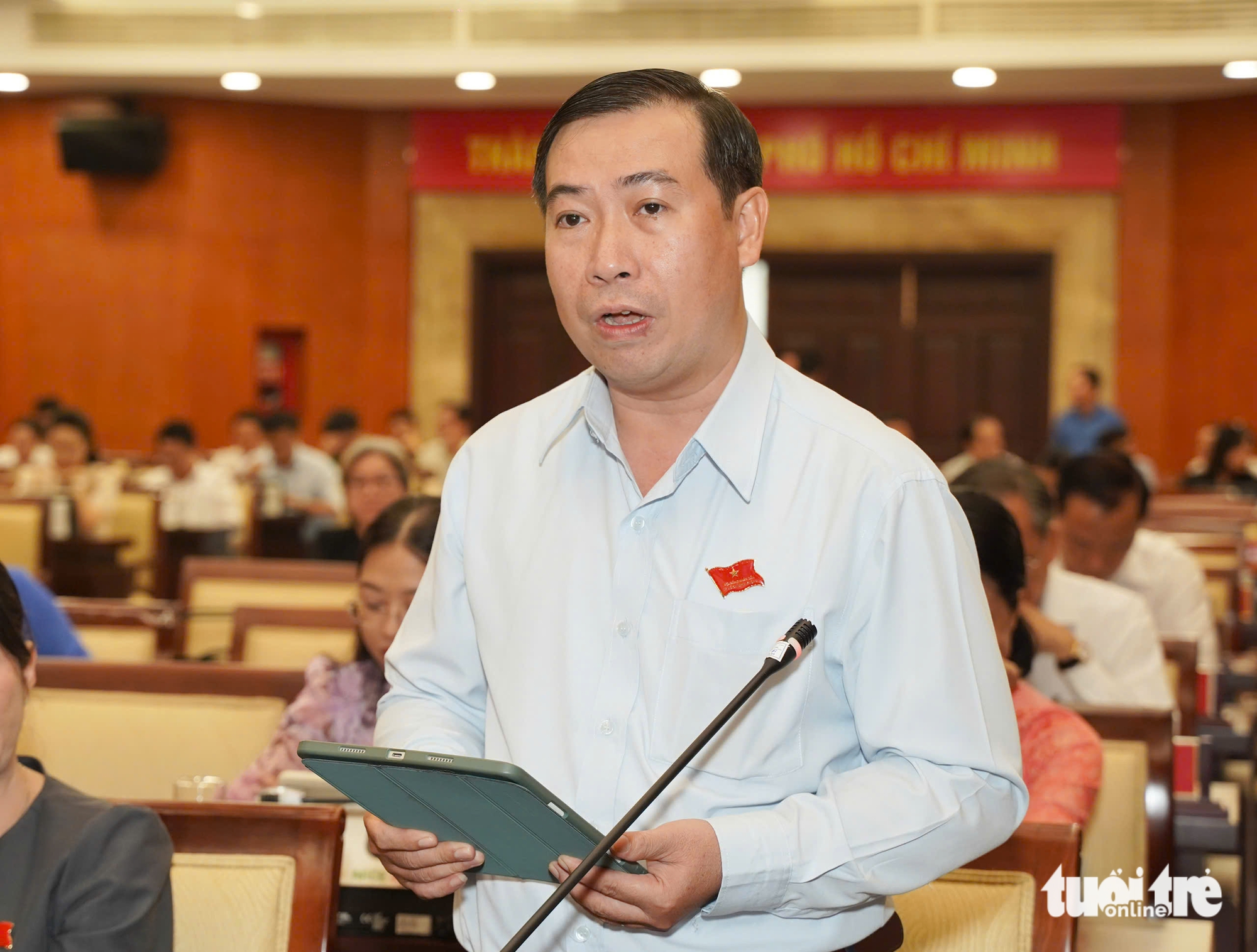 Đại biểu HĐND TP.HCM đề nghị rà soát toàn diện các dự án ‘da beo’, quy hoạch 'treo' lâu năm - Ảnh 1.