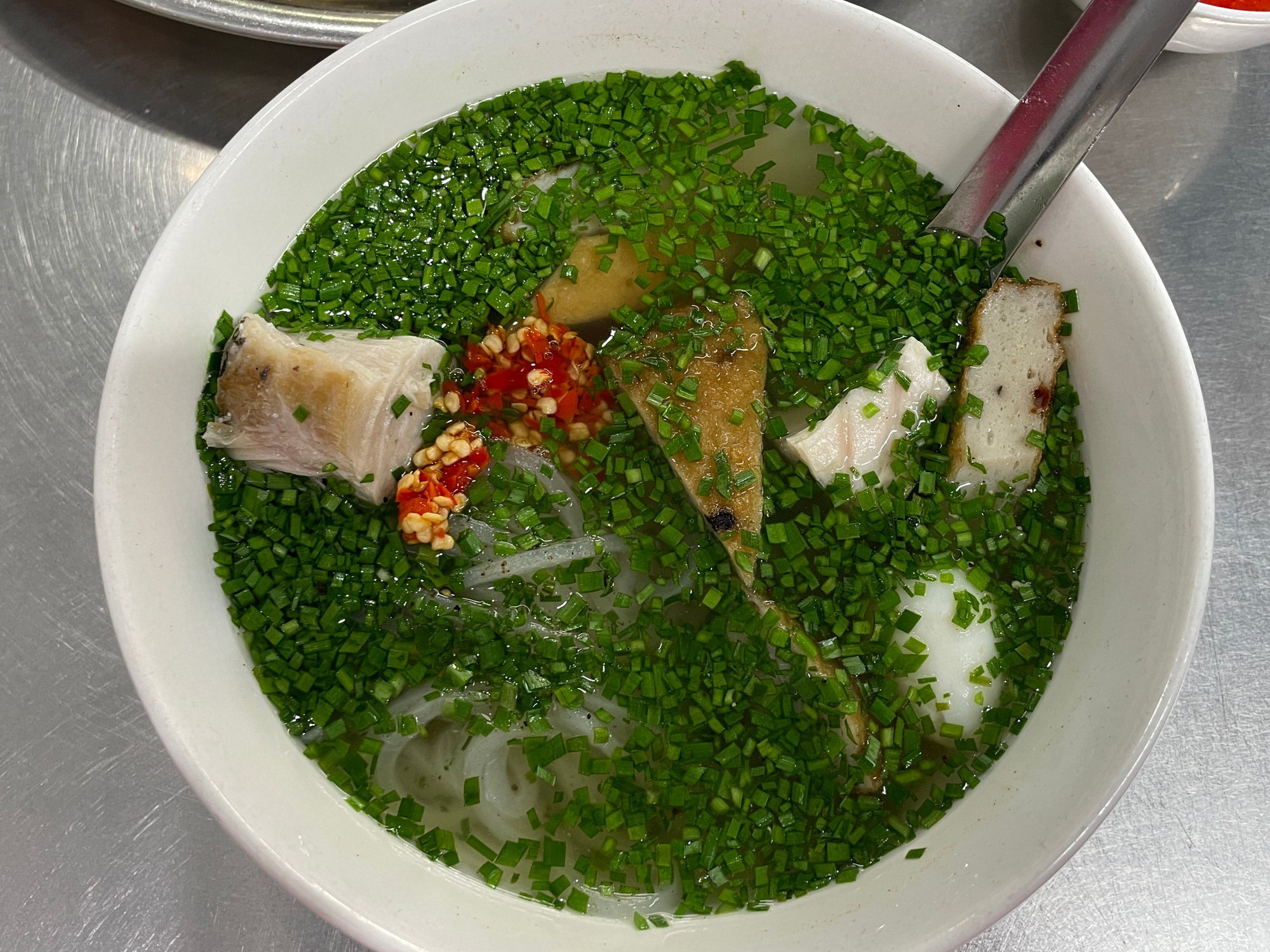 Ăn bánh bèo chén, bánh canh hẹ mà nhớ Phú Yên - Tuổi Trẻ Online