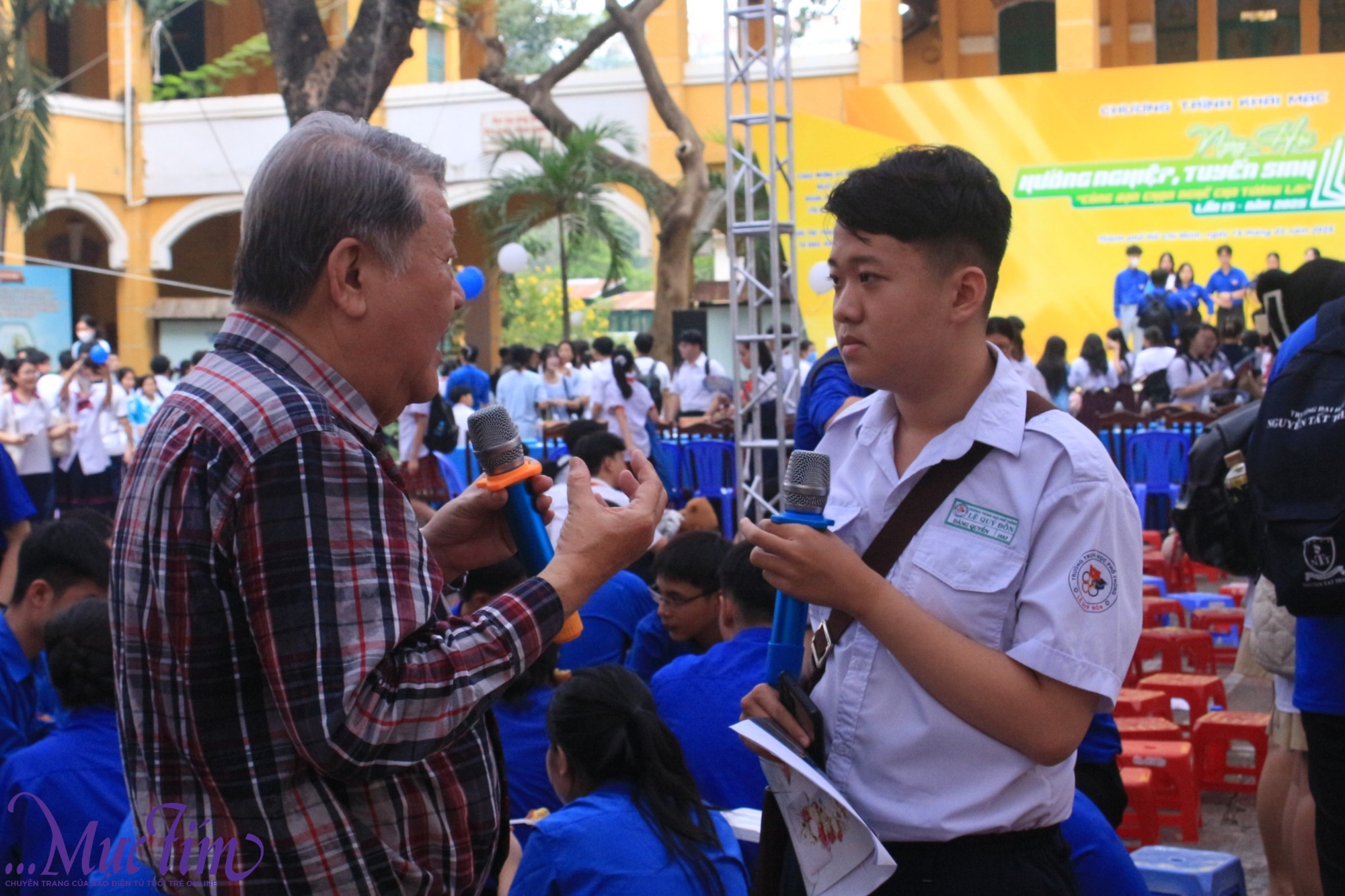 3.000 học sinh tham dự ngày hội hướng nghiệp, chọn nghề cho tương lai- Ảnh 1.