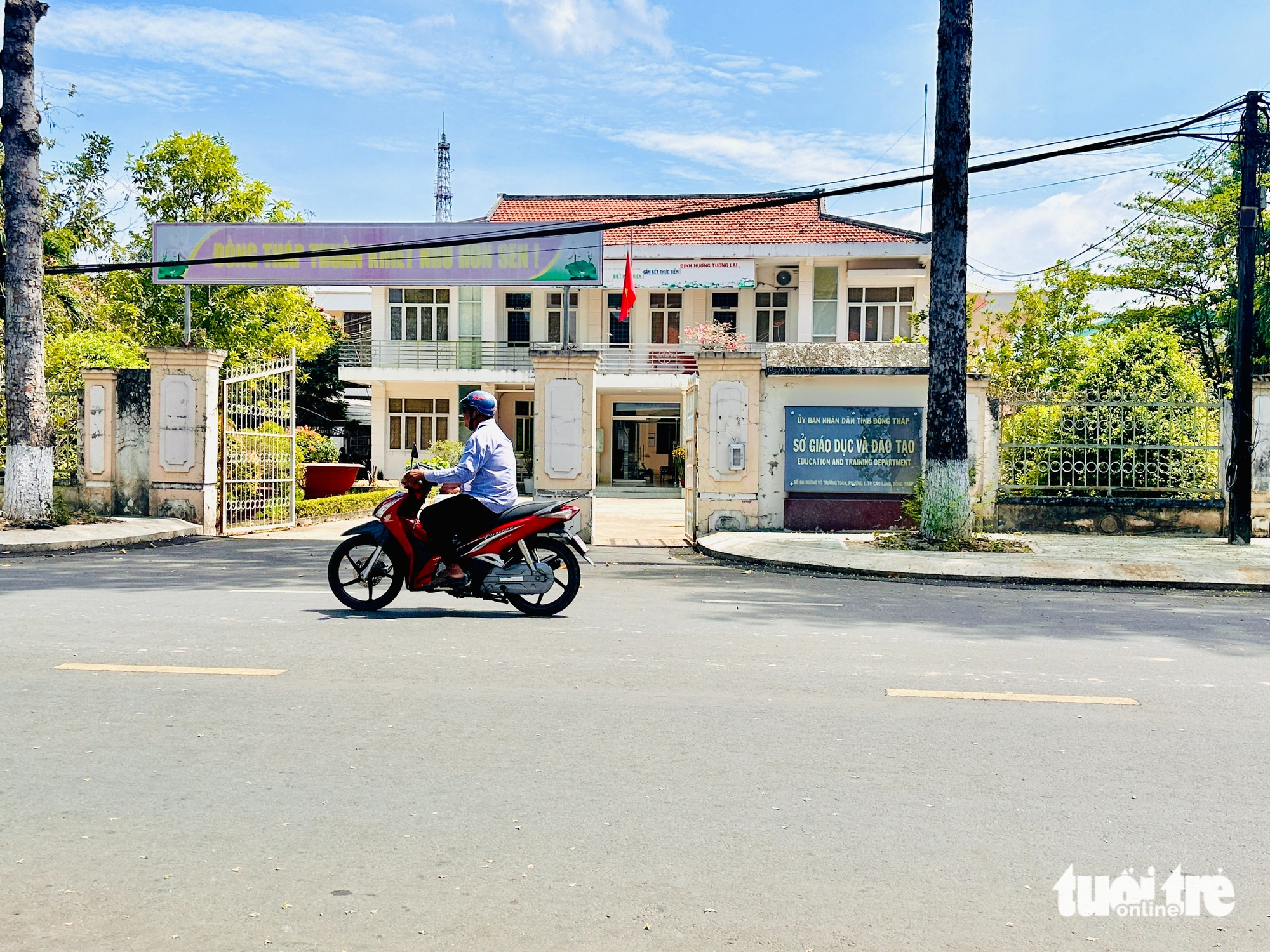 Đồng Tháp lại đổi hình thức tuyển sinh lớp 10 sau ba năm   - Ảnh 1.