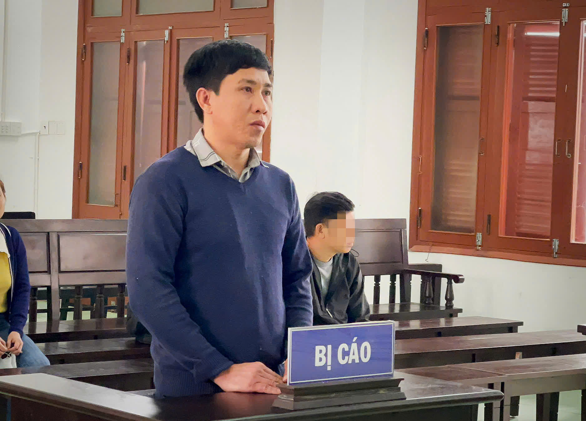 Phú Yên: Dùng rựa chém hàng xóm vì nghi ngờ có quan hệ bất chính với vợ - Ảnh 1. Phú Yên: Dùng rựa chém hàng xóm vì nghi ngờ có quan hệ bất chính với vợ - Ảnh 1.