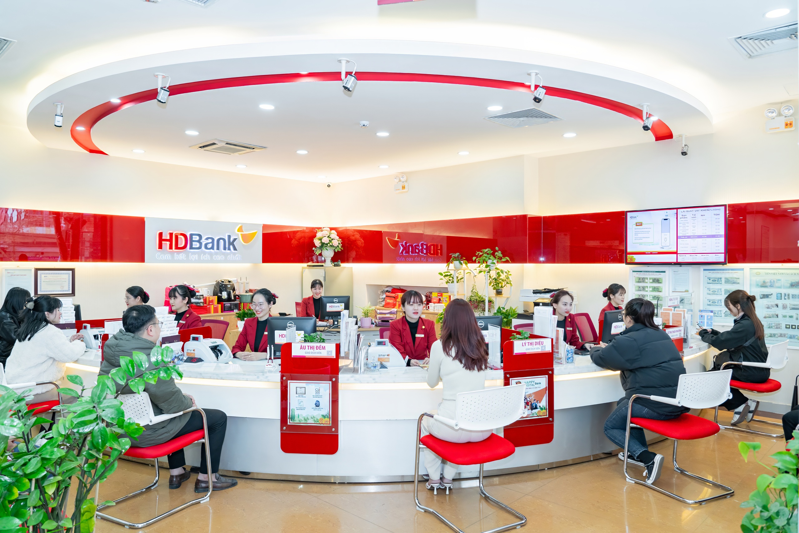 HDBank triển khai gói cho vay mua nhà đến 50 năm, lãi suất chỉ từ 4,5% - Ảnh 2.