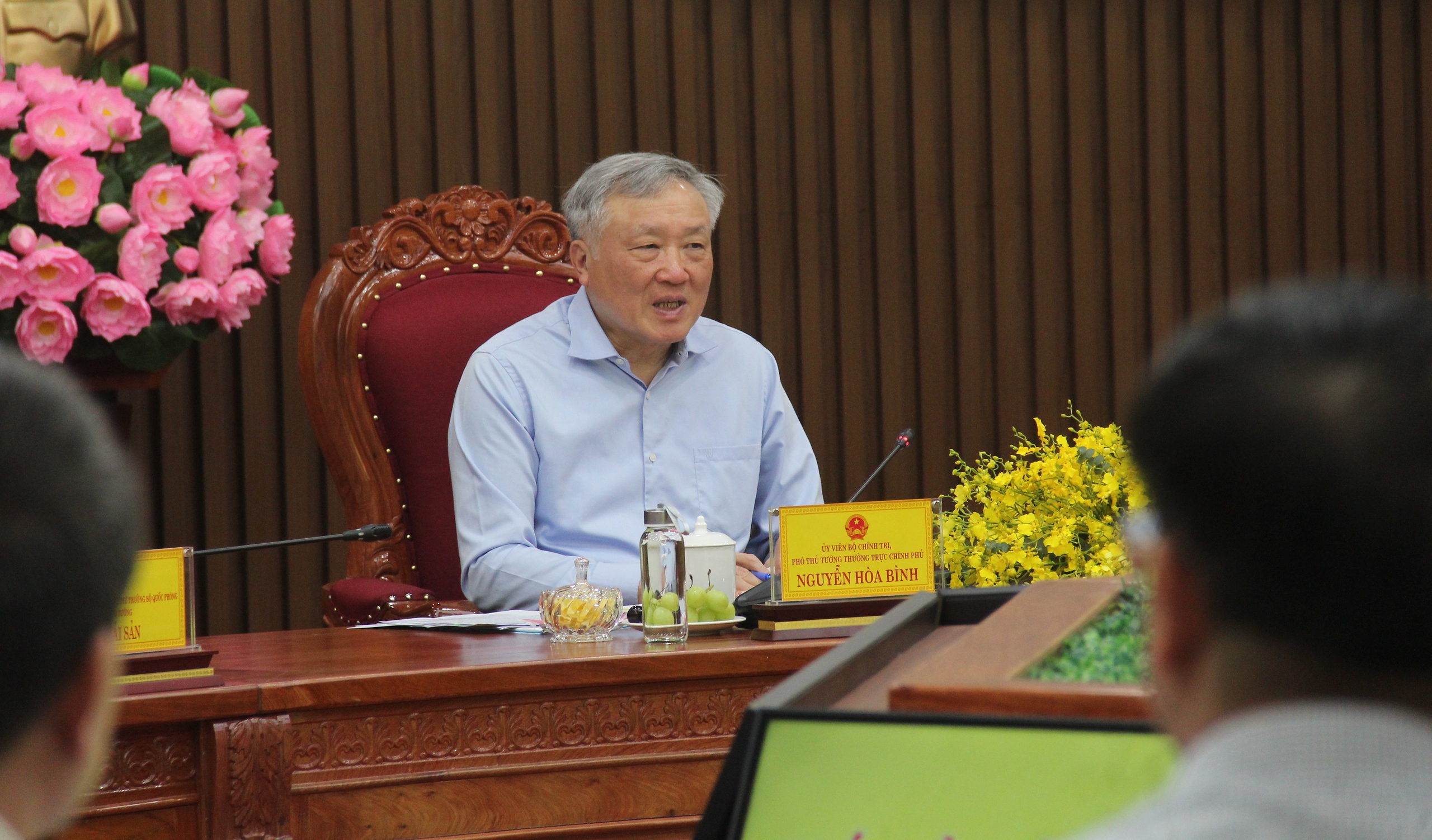 Phó thủ tướng: Tháng 9 phải xong 4 cao tốc miền Trung, tỉnh xuống tận nơi giúp nhà thầu - Ảnh 1.