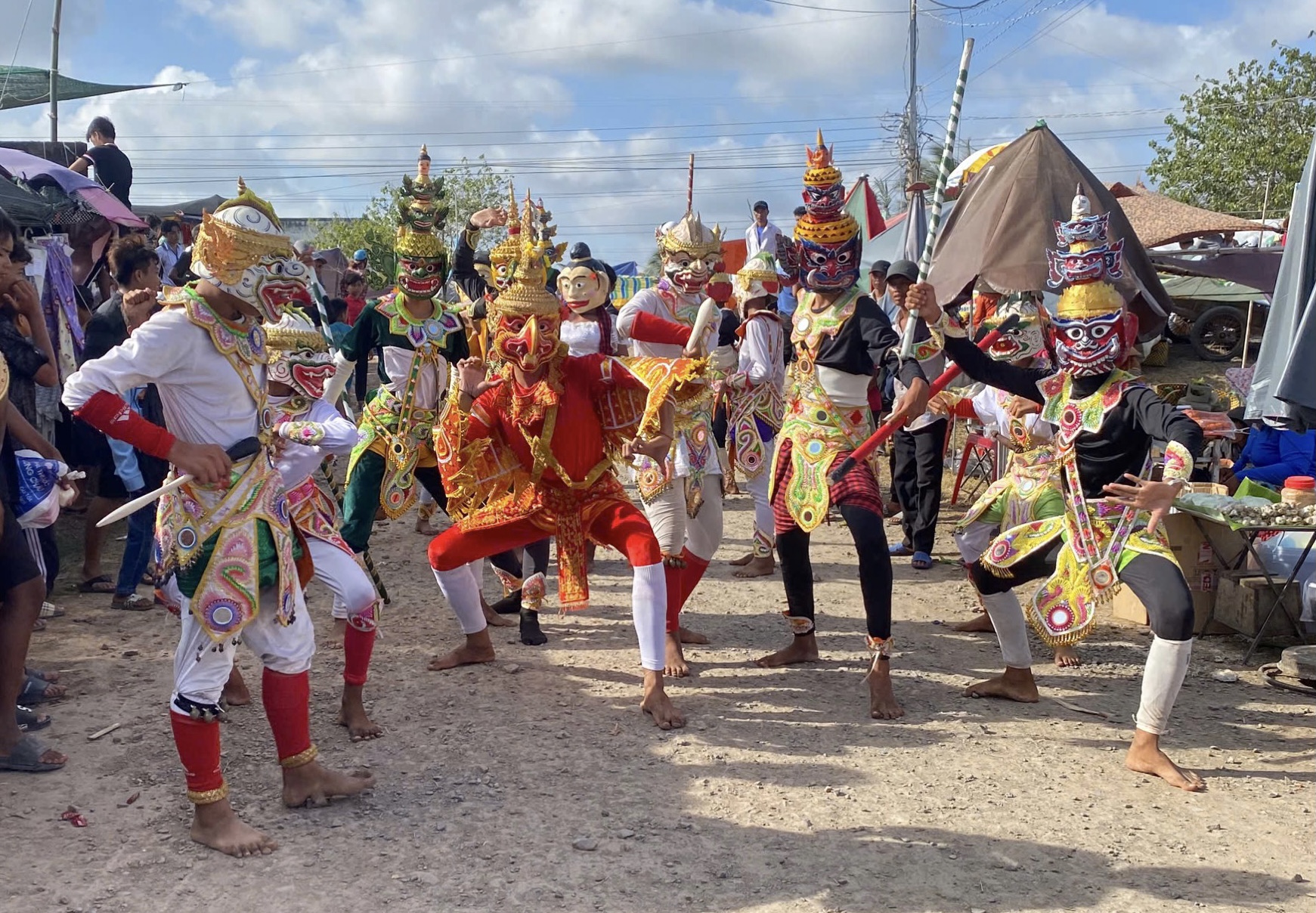 Công nhận Lễ hội Phước Biển của đồng bào Khmer là Di sản văn hóa phi vật thể - Ảnh 1.