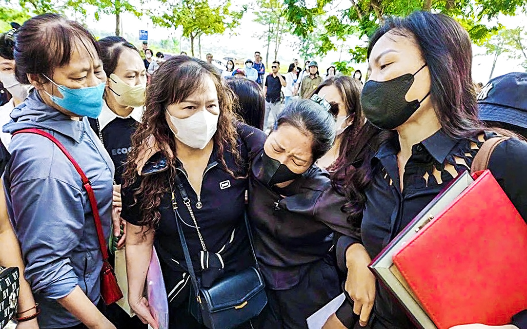 Xét xử phúc thẩm vụ nam sinh lớp 8 bị đánh chết não tử vong - Ảnh 1. Xét xử phúc thẩm vụ nam sinh lớp 8 bị đánh chết não dẫn đến tử vong - Ảnh 1.