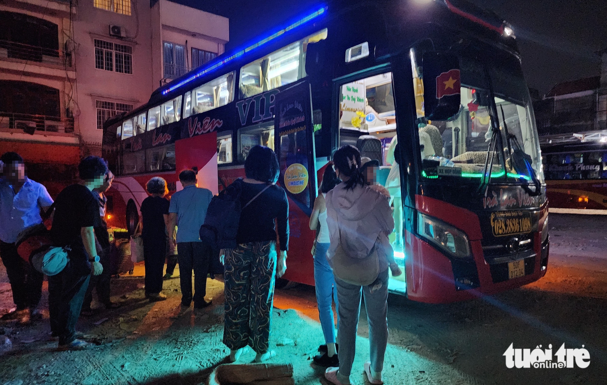 Hàng loạt nhà xe không vào bến, chạy sai lịch trình, đón trả khách ở quận 5, 11, 10, Bình Thạnh - Ảnh 22.