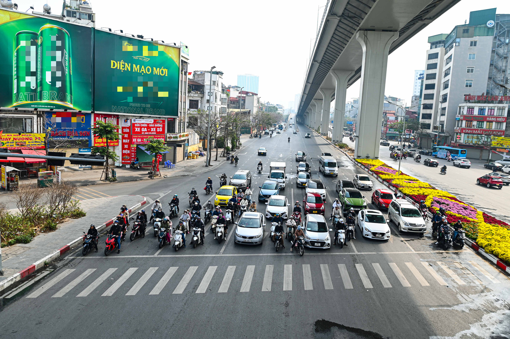 Cục CSGT: Đề xuất mở rộng hệ thống đồng hồ đếm ngược đèn tín hiệu - Ảnh 1.