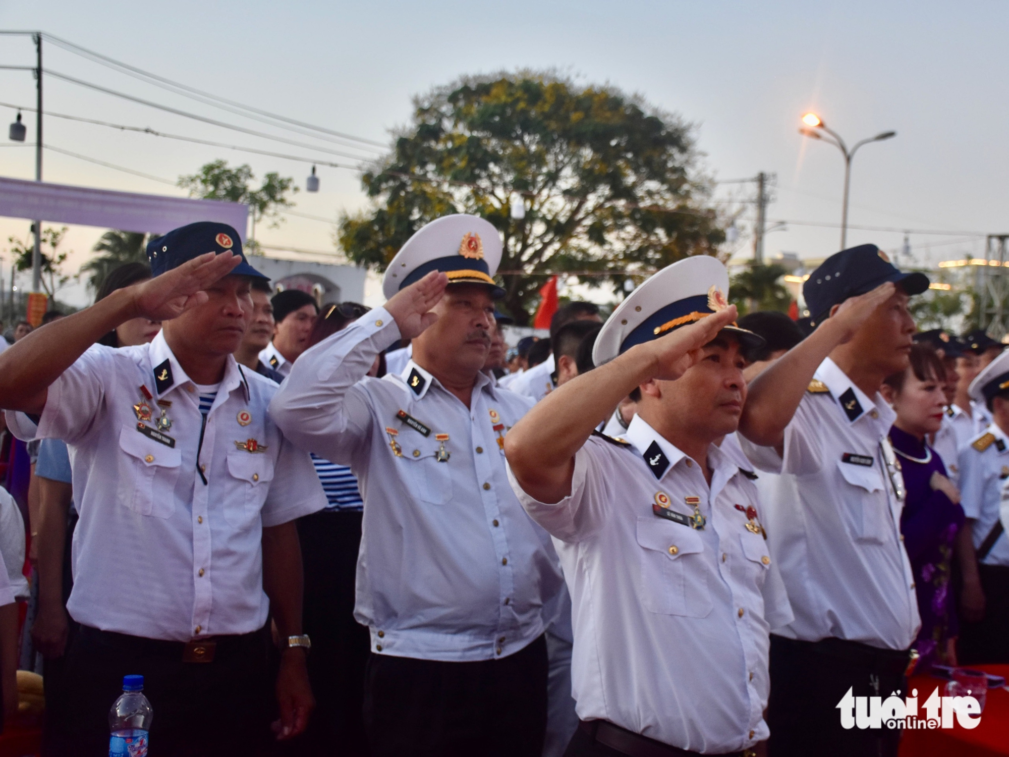 Cựu binh Trường Sa họp mặt tưởng nhớ đồng đội hy sinh bảo vệ đảo Gạc Ma - Ảnh 1.