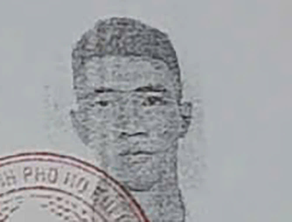 Truy nã Dũng AK trong vụ 2 băng giang hồ thanh toán nhau trong trung tâm White Palace - Ảnh 2.