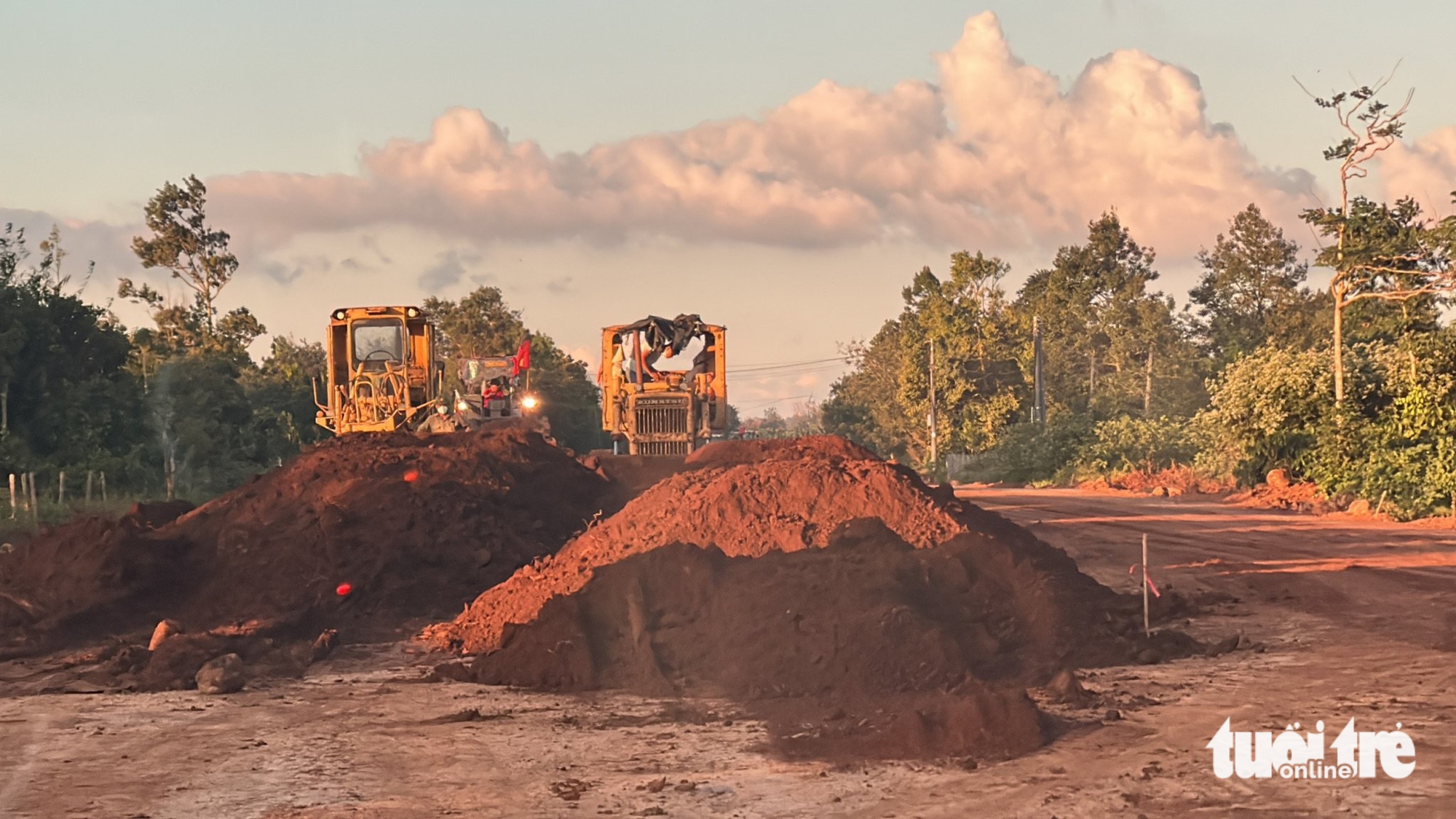 Dự án sai phạm, đội vốn, chưa xong đã hư hỏng - Ảnh 1.