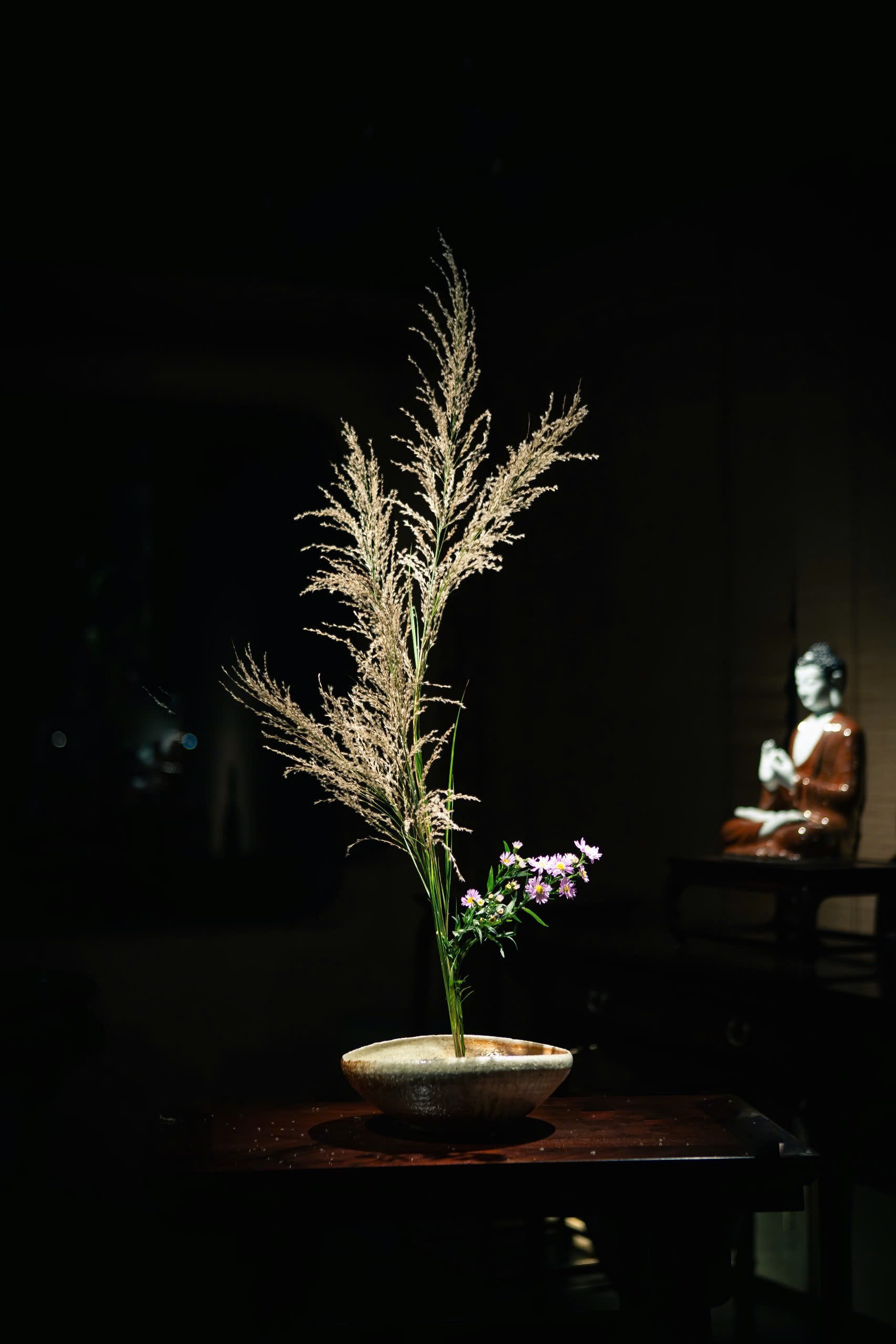 Mê mẩn vườn hoa Ikebana đầy ‘khí chất’ của nghệ nhân Đỗ Thị Thu Phượng  - Ảnh 7.