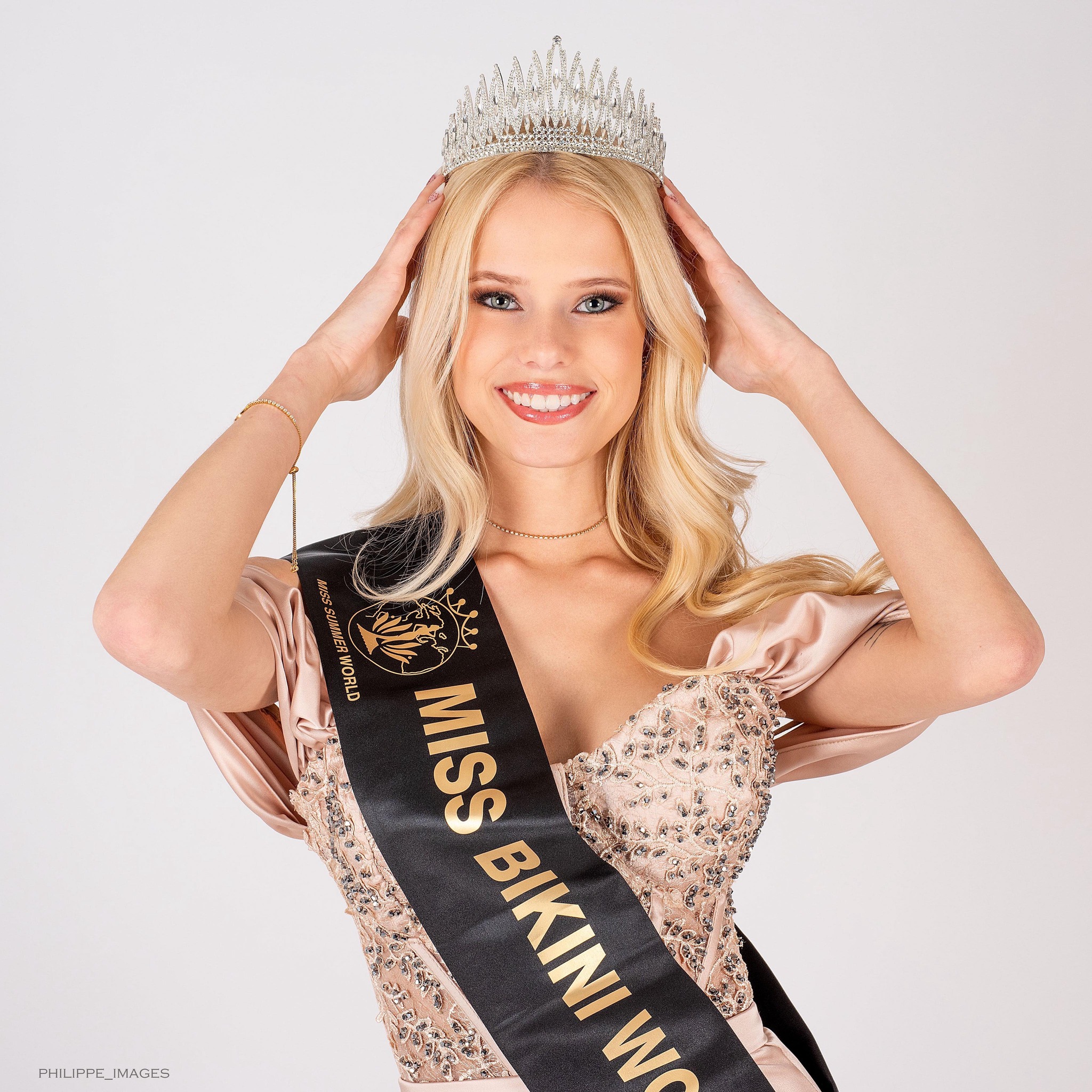 Người đẹp Benelux đăng quang Miss Tourism Worldwide 2025 - Ảnh 10.