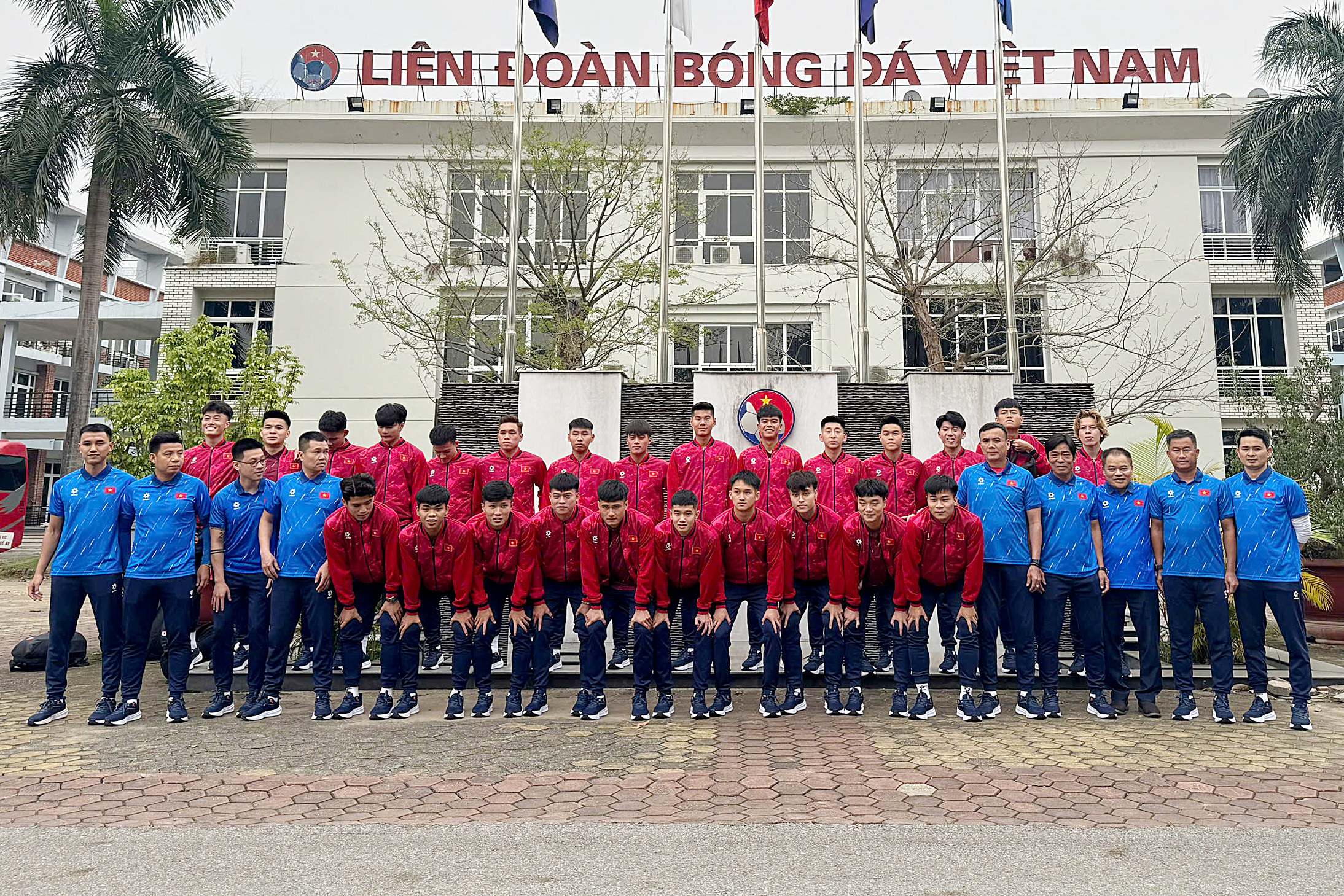 U22 Việt Nam đi Trung Quốc đấu giao hữu - Ảnh 3. U22 Việt Nam đi Trung Quốc đấu giao hữu - Ảnh 2.
