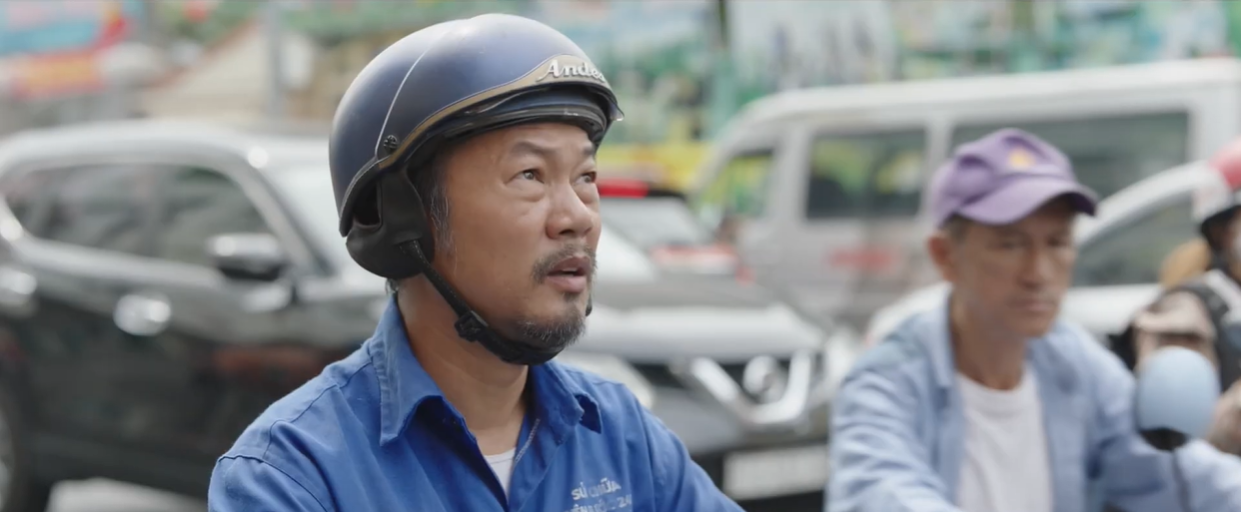 Trailer 'Lật mặt 8': 'Nếu ba thực sự biết đường tới thành công, nhà mình có nghèo vậy không?' - Ảnh 4. Trailer 'Lật mặt 8': 'Nếu ba thực sự biết đường tới thành công, nhà mình có nghèo vậy không?' - Ảnh 4.