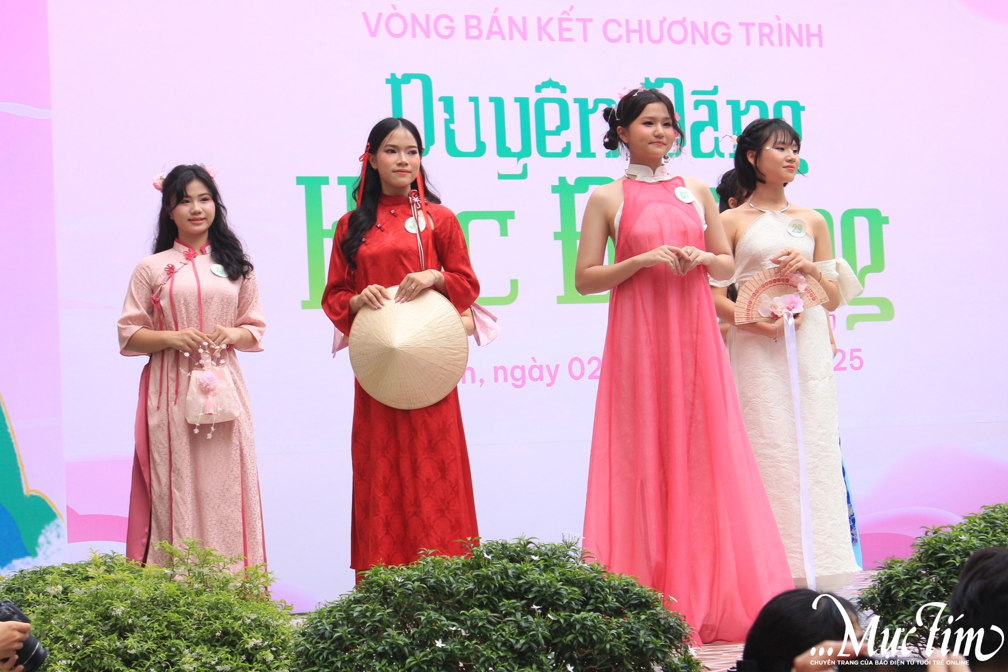Học trò Trường THPT Lý Thường Kiệt catwalk tự tin- Ảnh 1.