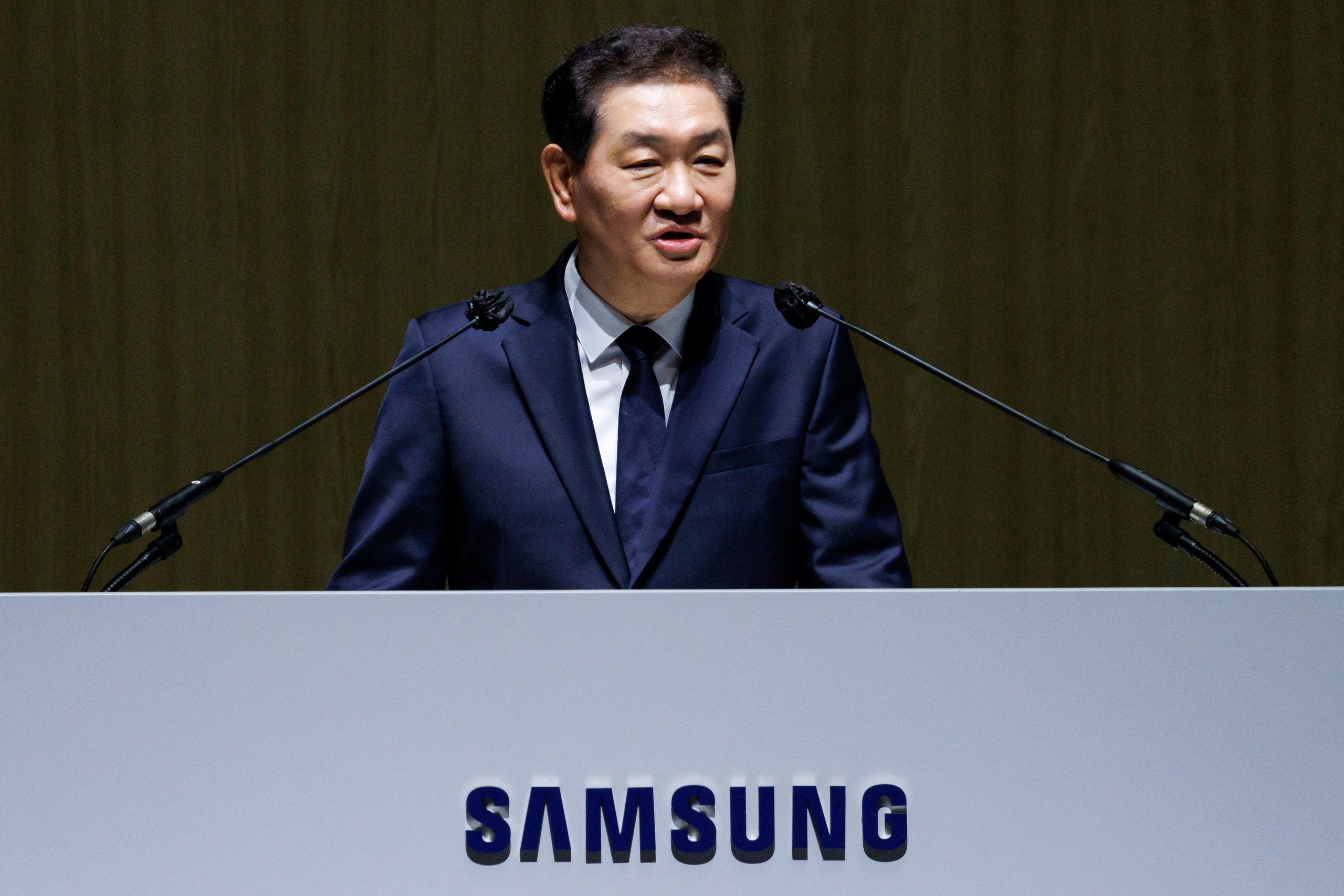 CEO Samsung - Ảnh 1.