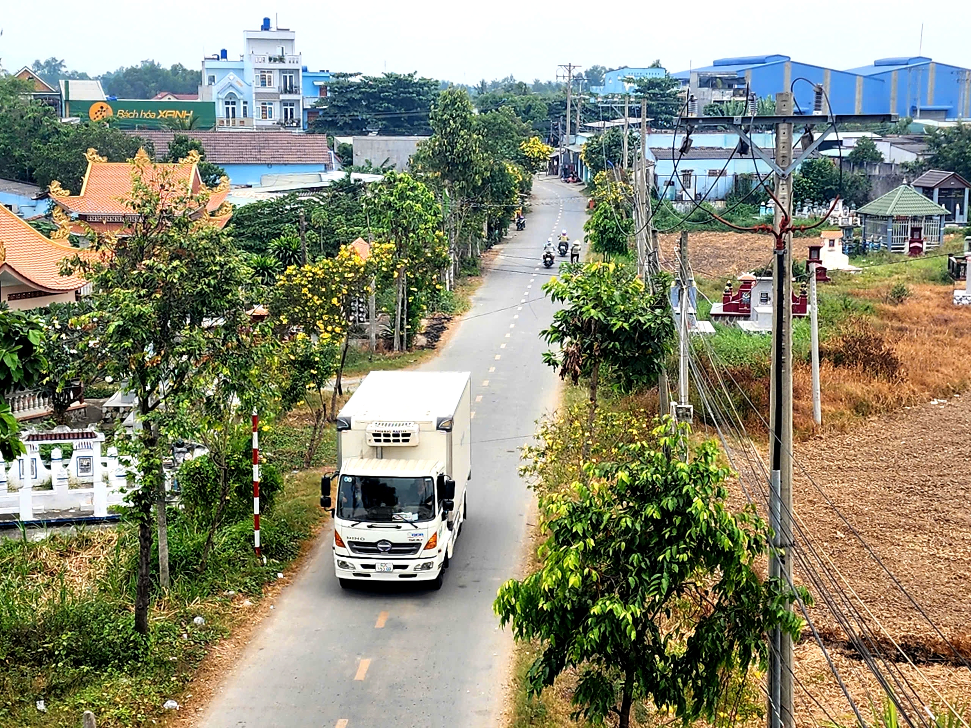 830C - Ảnh 1.