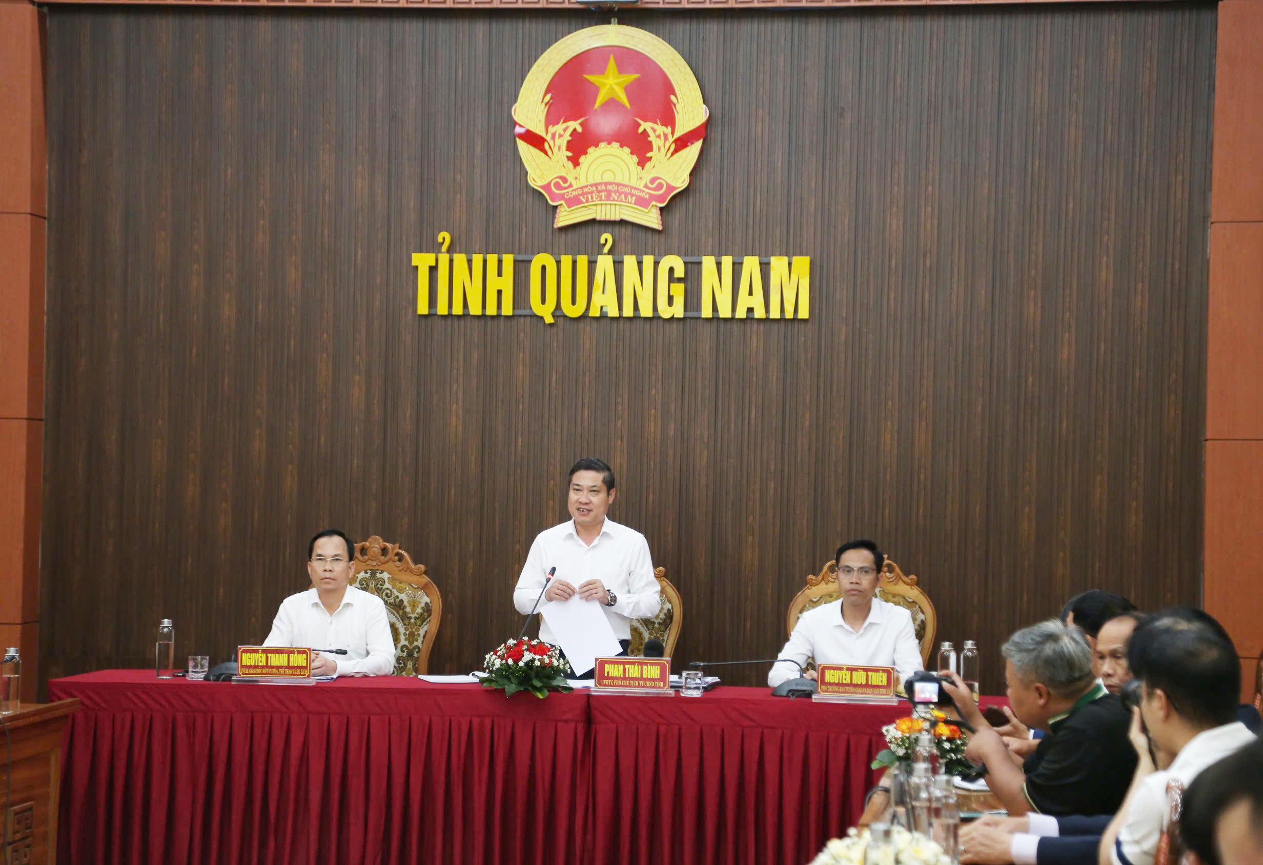 Quảng Nam cấp mỗi tổ dân phố 15 triệu đồng dịp kỷ kiệm 50 giải phóng tỉnh - Ảnh 1.