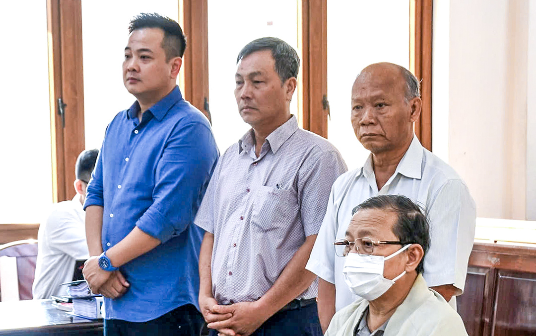 Nguyên chủ tịch Tổng công ty Tín Nghĩa bị đề nghị án 18-20 năm tù - Ảnh 1. Nguyên chủ tịch HĐQT Tổng công ty Tín Nghĩa bị đề nghị mức án 18-20 năm tù - Ảnh 1.
