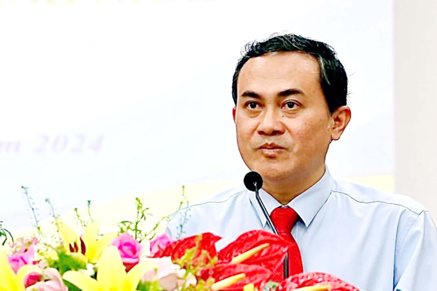 Bí thư huyện Lộc Ninh được bầu làm phó chủ tịch UBND tỉnh Bình Phước - Ảnh 1.