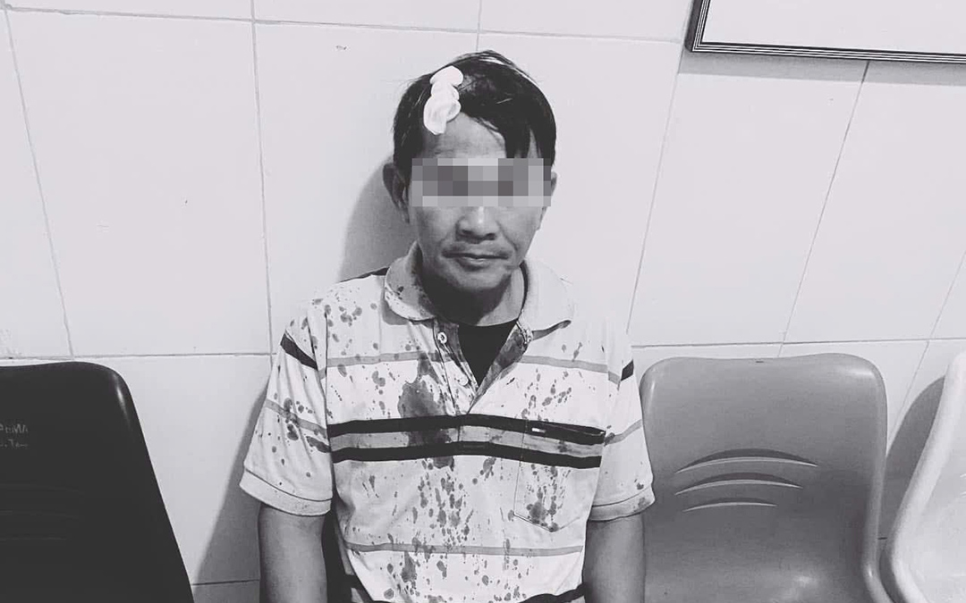 Chấm dứt hợp đồng tài xế chi cục thi hành án bị tố đánh người - Ảnh 1. Chấm dứt hợp đồng tài xế chi cục thi hành án bị tố đánh người - Ảnh 1.