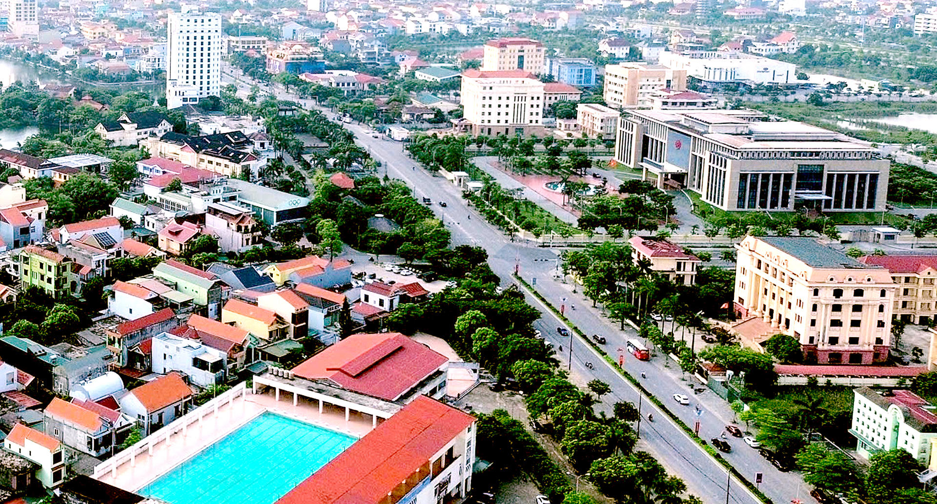 TP Đồng Hới chia làm 3 phường, Quảng Bình dự kiến còn 41 xã, phường sau sáp nhập - Ảnh 1.