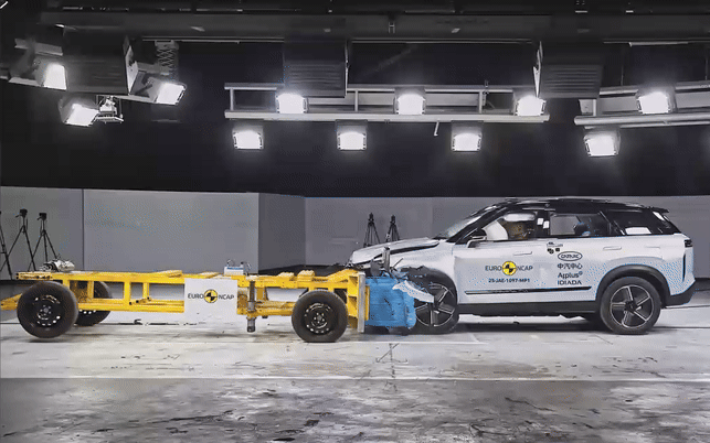 Xe Toyota bất ngờ bị 0 sao thử nghiệm an toàn, hãng khẳng định tổ chức đã dùng xe cũ - Ảnh 1.