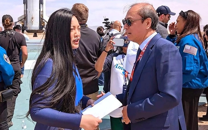 Vietnamese-American astronaut Amanda Nguyen returns to inspire youth, honor heritage at Fulbright University Vietnam event- Ảnh 2.